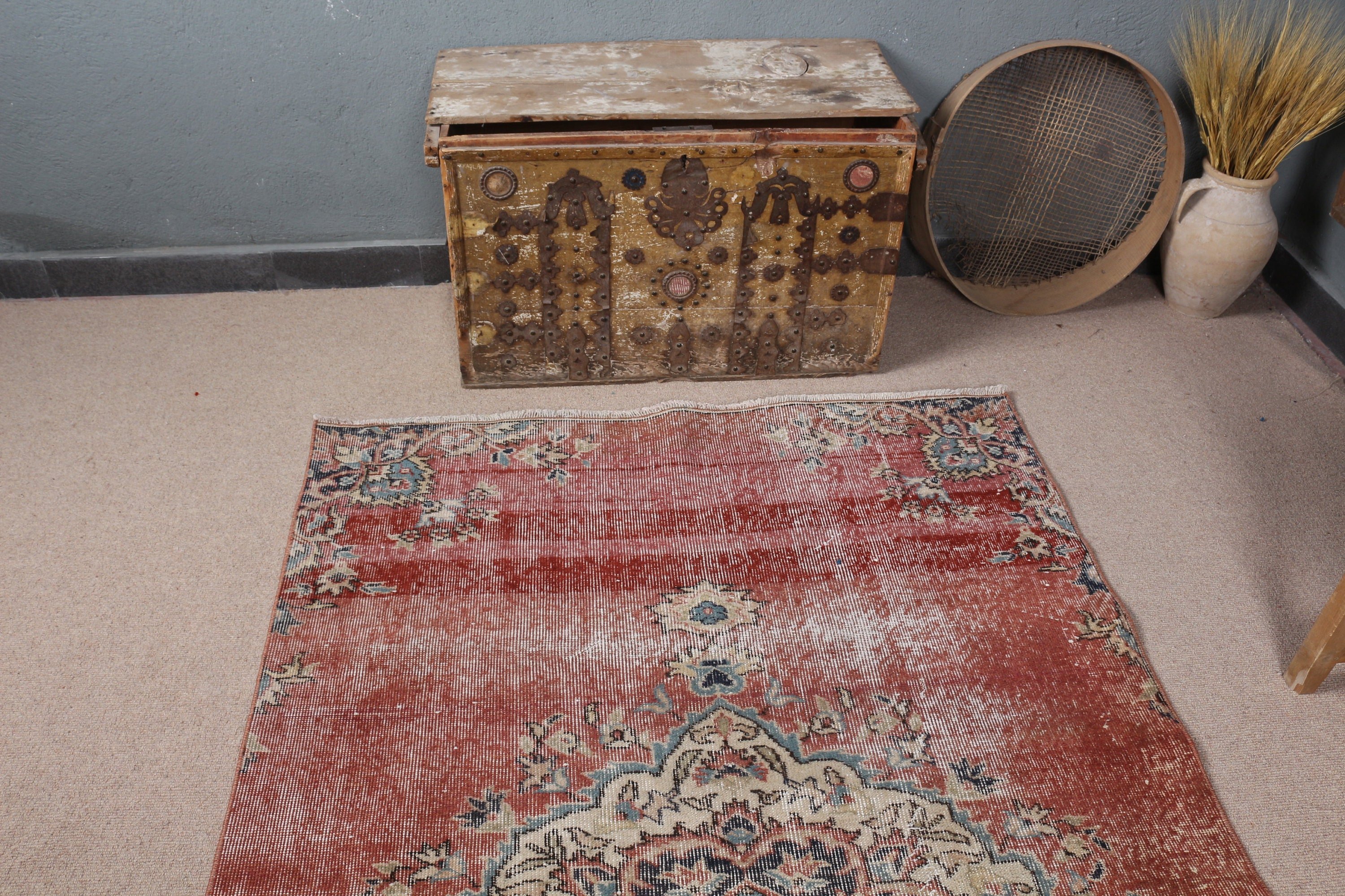 Pale Rug, 4.3x7.4 ft Area Rug, Turkish Rug, Red Oriental Rug, Floor Rug, Vintage Rugs, Anatolian Rugs, Rugs for Living Room, Home Decor Rug