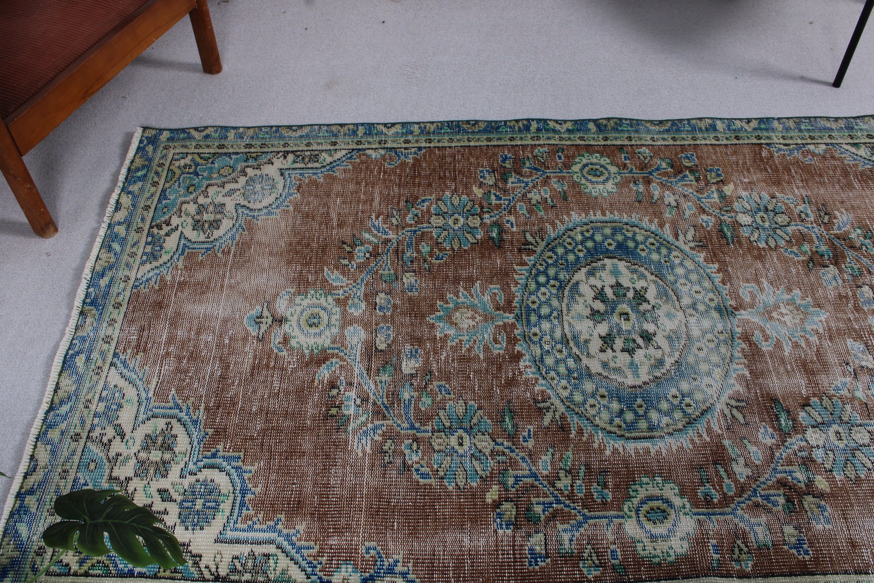 Turkish Rug, Brown Statement Rug, 3.9x7 ft Area Rugs, Vintage Area Rug, Bedroom Rugs, Vintage Rugs, Dining Room Rugs