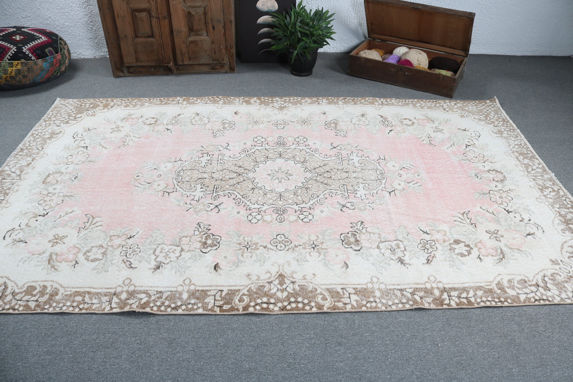 Bedroom Rug, 5.6x9.3 ft Large Rugs, Handmade Rug, Turkish Rug, Kitchen Rug, Neutral Rug, Living Room Rugs, Pink Statement Rugs, Vintage Rug