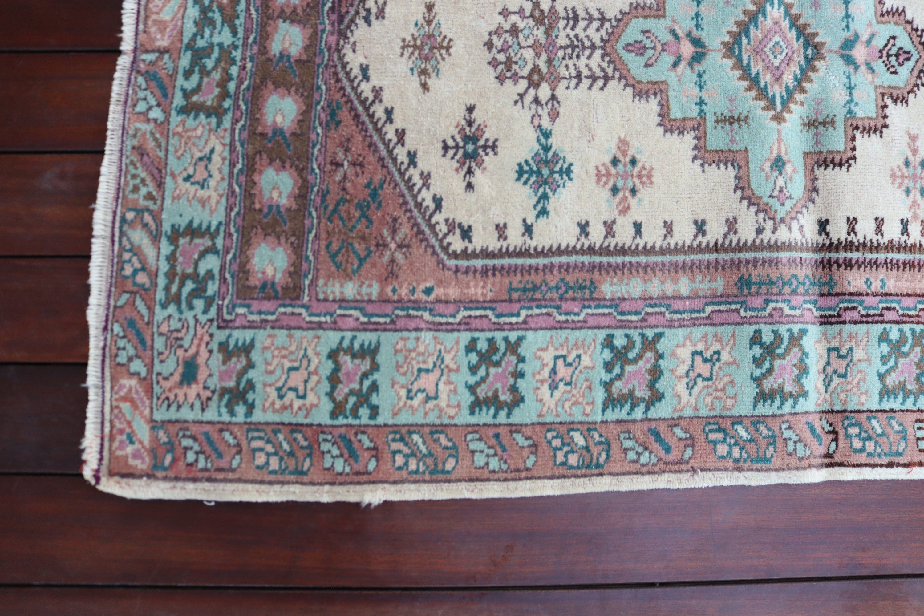 Mutfak Halısı, Yatak Odası Halısı, Giriş Halıları, Vintage Halılar, Ev Dekorasyonu Halıları, El Yapımı Halılar, Türk Halısı, 2,5x3,8 ft Küçük Halılar, Bej Yün Halı