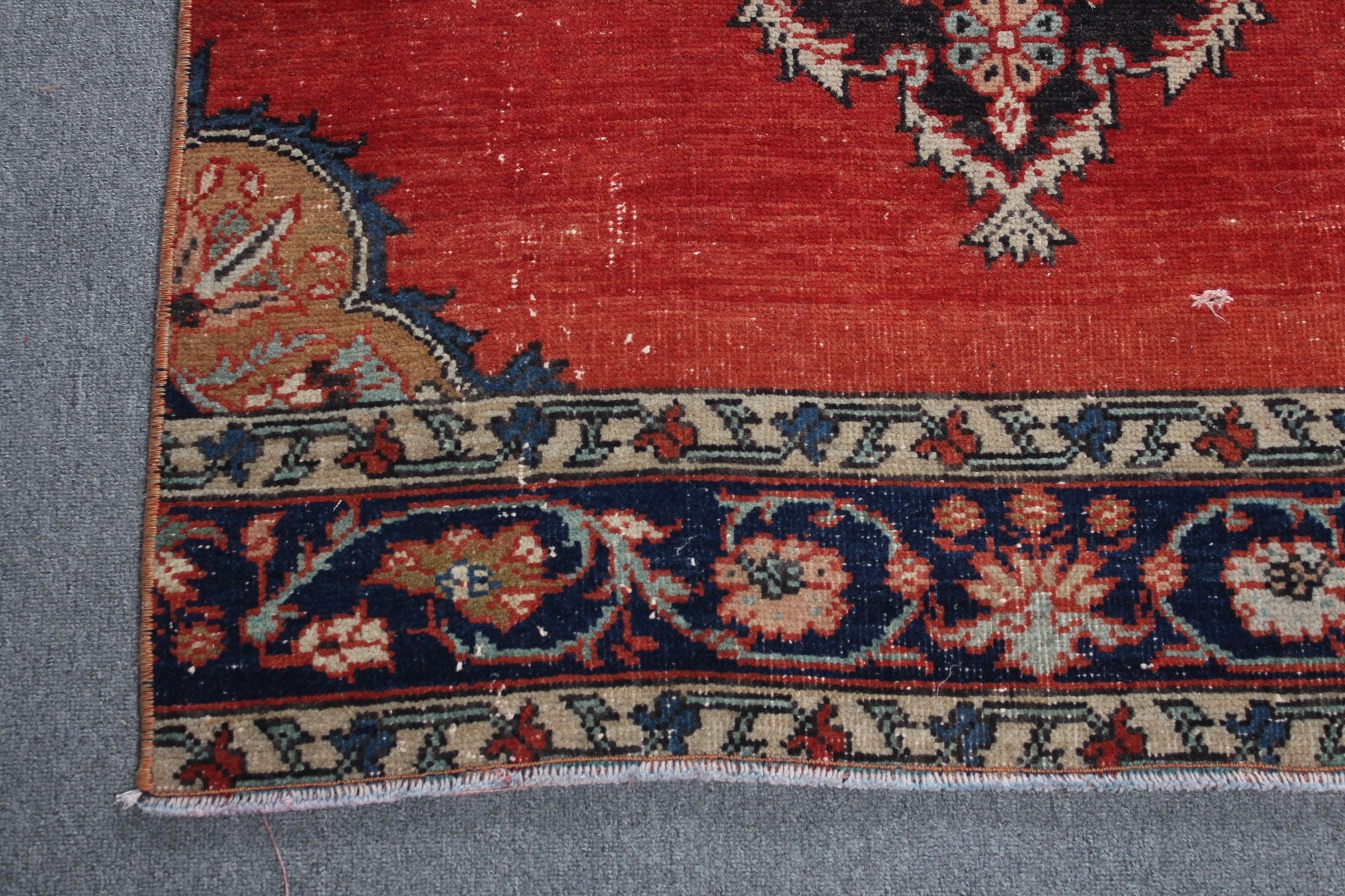 Koridor Halısı, Koşucu Halıları, Vintage Halı, Oushak Halısı, Kırmızı 3x13,3 ft Runner Halısı, Mutfak Halıları, Havalı Halılar, Türk Halısı