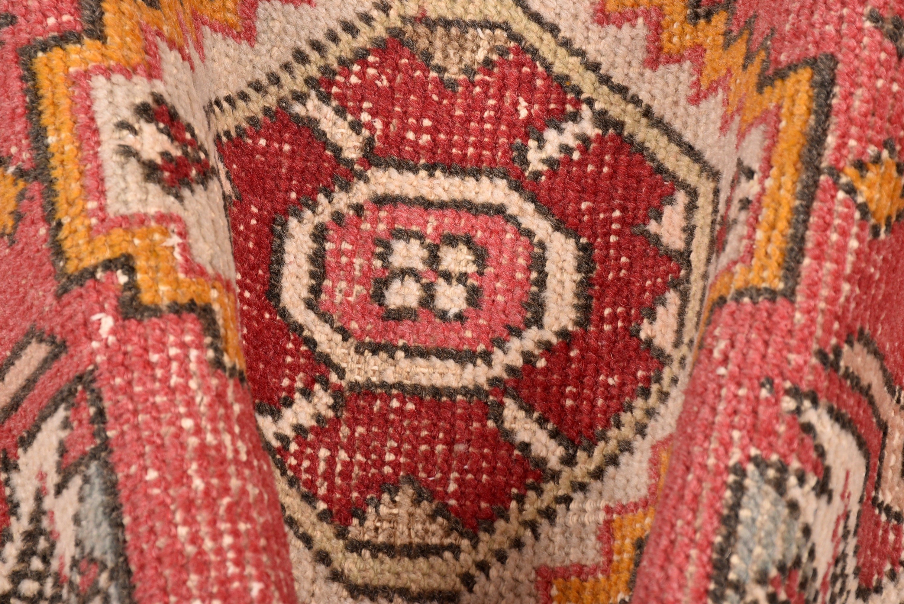 1.6x2.9 ft Küçük Halı, Pembe Anadolu Halısı, Küçük Vintage Halılar, Küçük Alan Halısı, Vintage Halılar, Geometrik Halılar, Türk Halıları, Açıklama Halısı