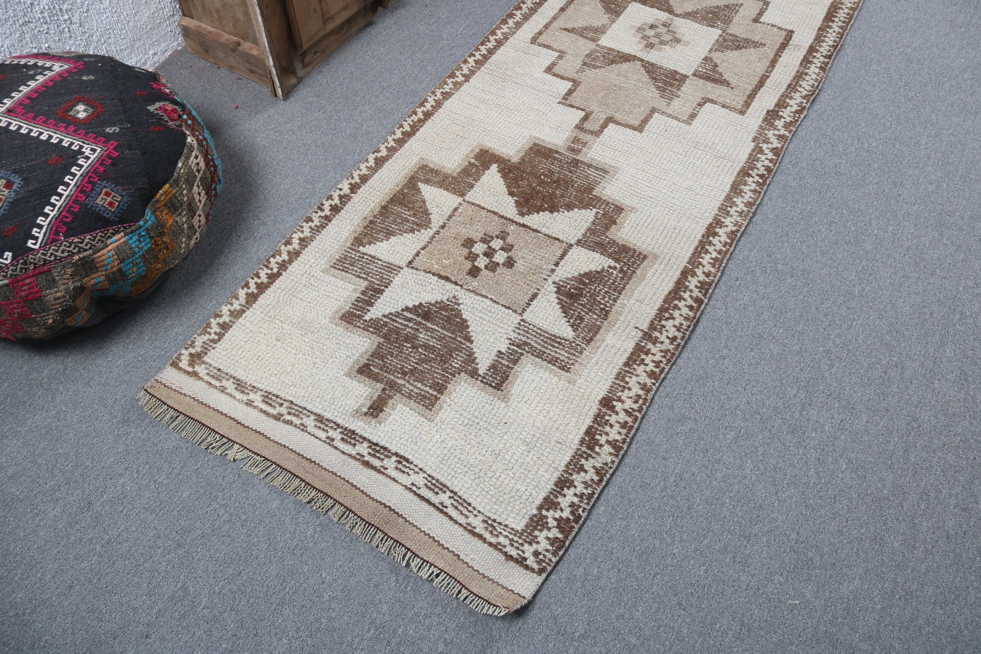 Vintage Halı, 2.7x10 ft Runner Halıları, Bej Lüks Halı, Dış Mekan Halısı, Türk Halısı, Ev Dekor Halıları, Merdiven Halıları, Antika Halılar, Mutfak Halıları