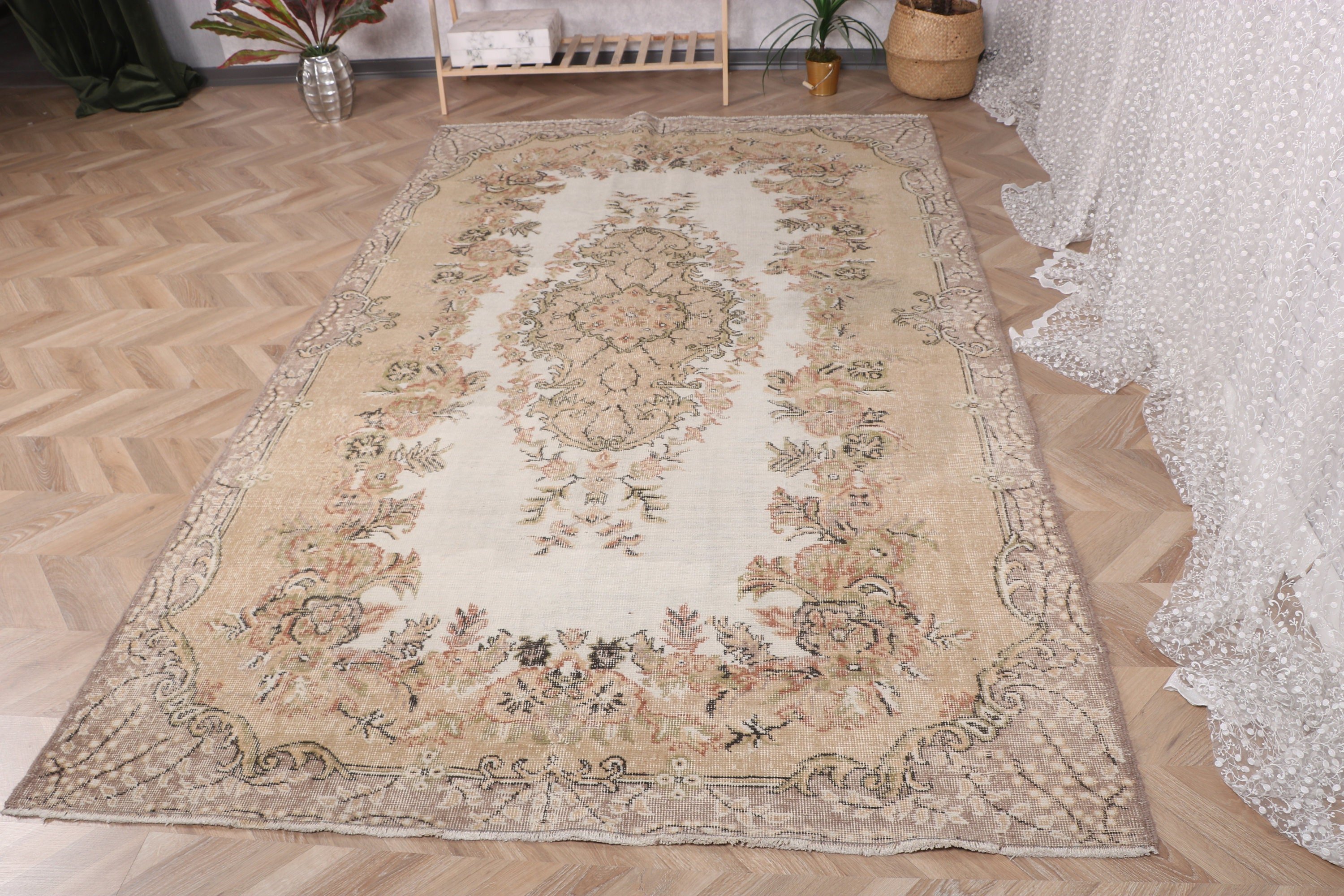 Turkish Rug, Kitchen Rugs, Living Room Rug, 5.5x9.1 ft Large Rug, Aesthetic Rug, Dining Room Rug, Luxury Rugs, Vintage Rugs, Beige Wool Rug