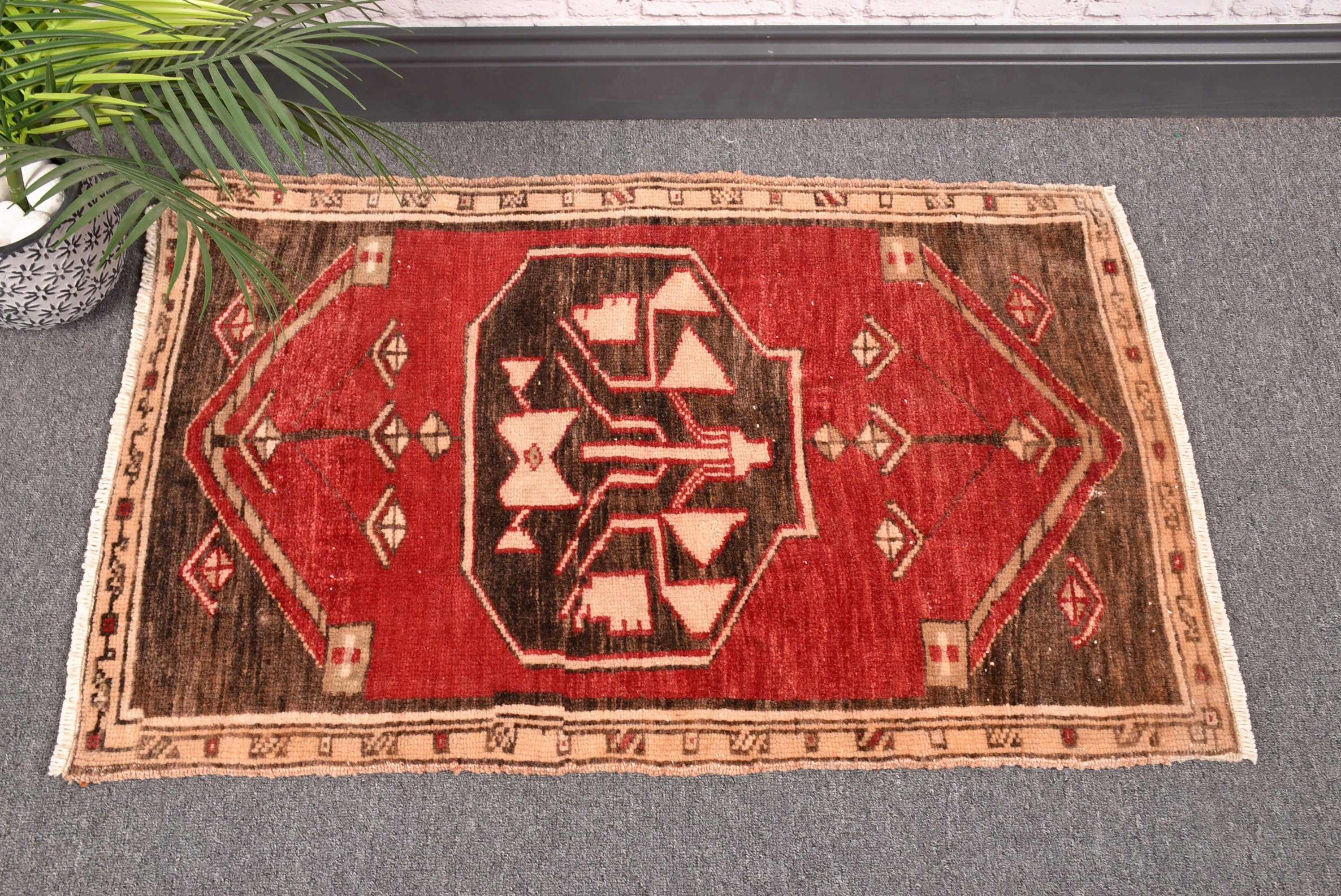 1.9x3 ft Küçük Halı, Çocuk Halısı, Düz Dokuma Halılar, Kapı Paspası Halıları, Kırmızı Mutfak Halısı, Giriş Halısı, Vintage Halılar, Türk Halıları, Havalı Halı