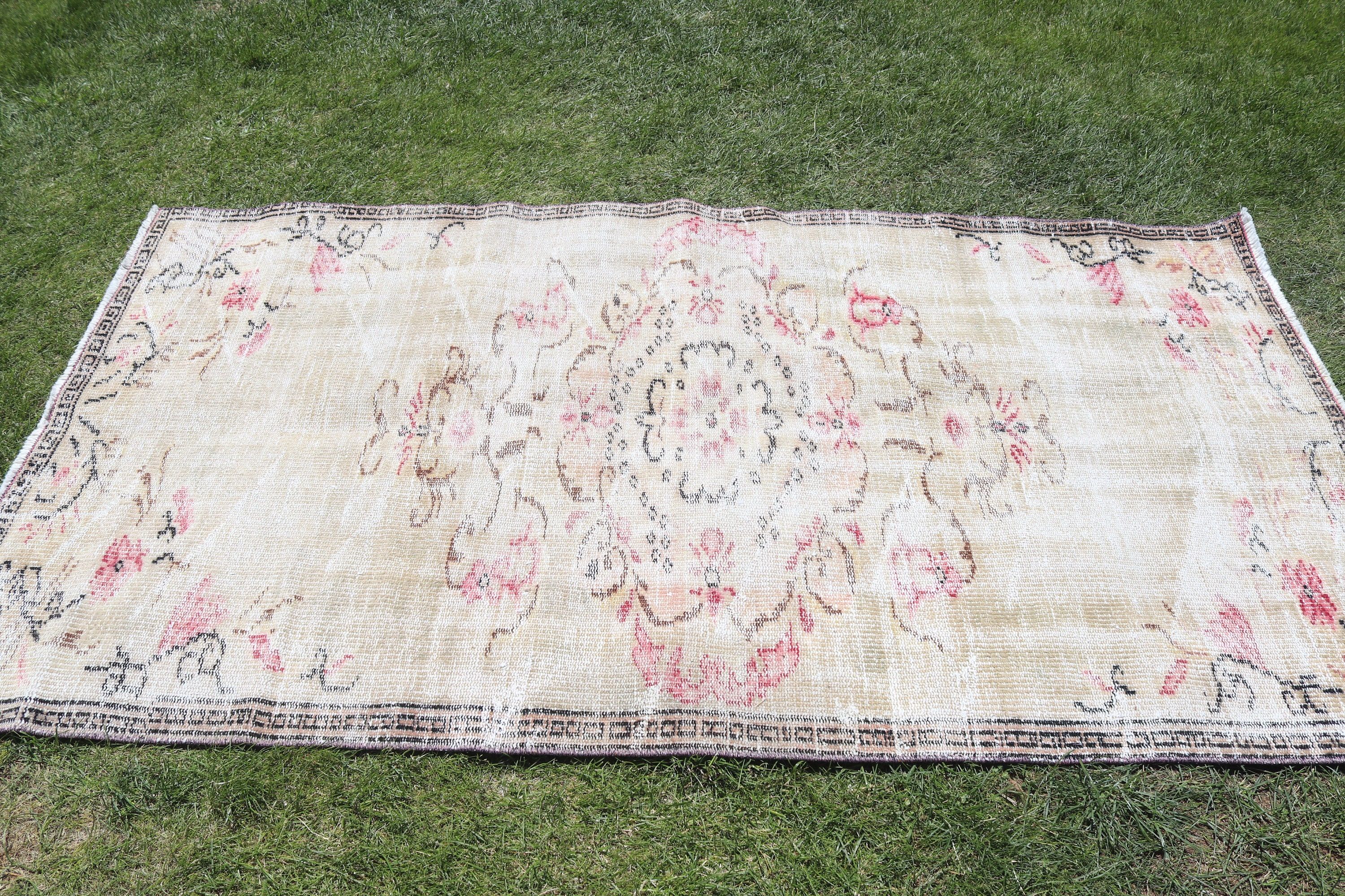 Modern Rugs, Bedroom Rugs, Vintage Rug, Beige Antique Rugs, 3.7x6.8 ft Area Rugs, Living Room Rug, Turkish Rug, Boho Area Rug, Turkey Rug