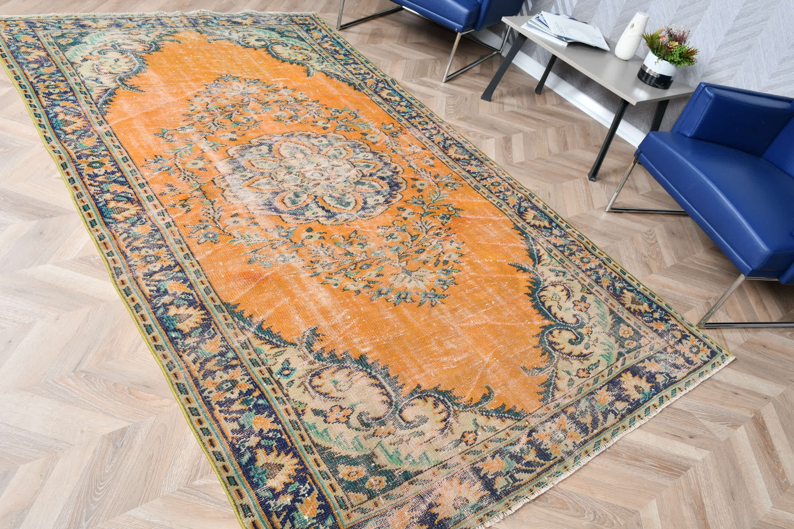 Vintage Halı, Göçebe Halıları, Anadolu Halısı, Oturma Odası Halısı, 5.2x8.9 ft Büyük Halı, Turuncu Soğuk Halı, Yatak Odası Halısı, Türk Halıları, Mutfak Halısı