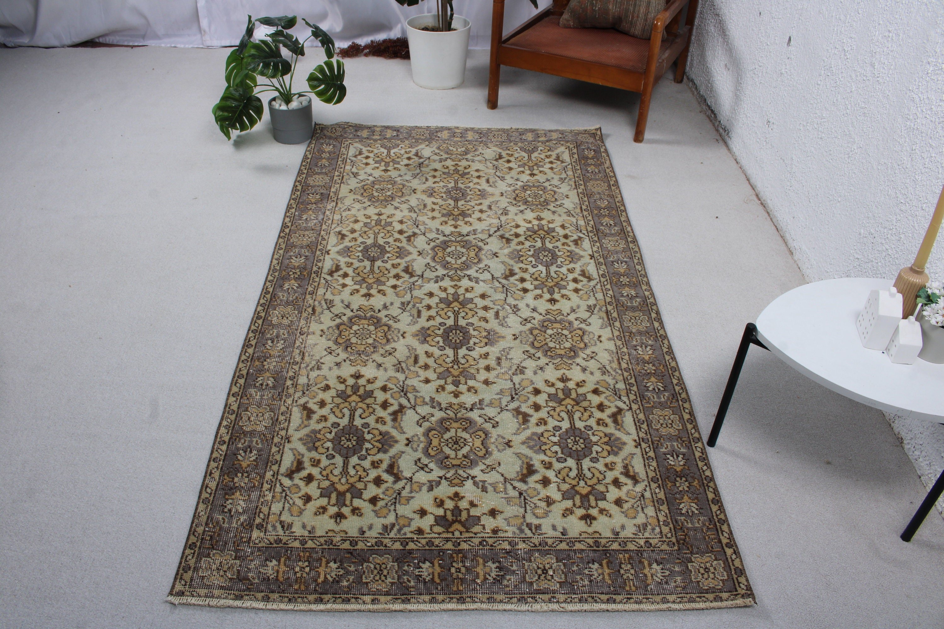 Vintage Alan Halıları, 3,7x6,8 ft Alan Halıları, Oushak Bölgesi Halıları, Türk Halısı, Soğuk Halı, Vintage Halı, Bej Geometrik Halılar, El Dokuma Halılar