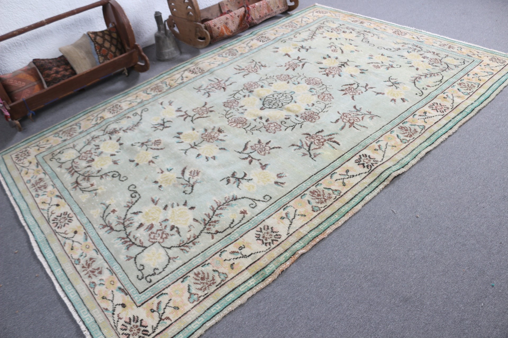 Salon Rug, Antique Rugs, Bedroom Rug, Green Anatolian Rug, Turkish Rug, 6.1x9.6 ft Large Rug, Vintage Rug, Vintage Decor Rug