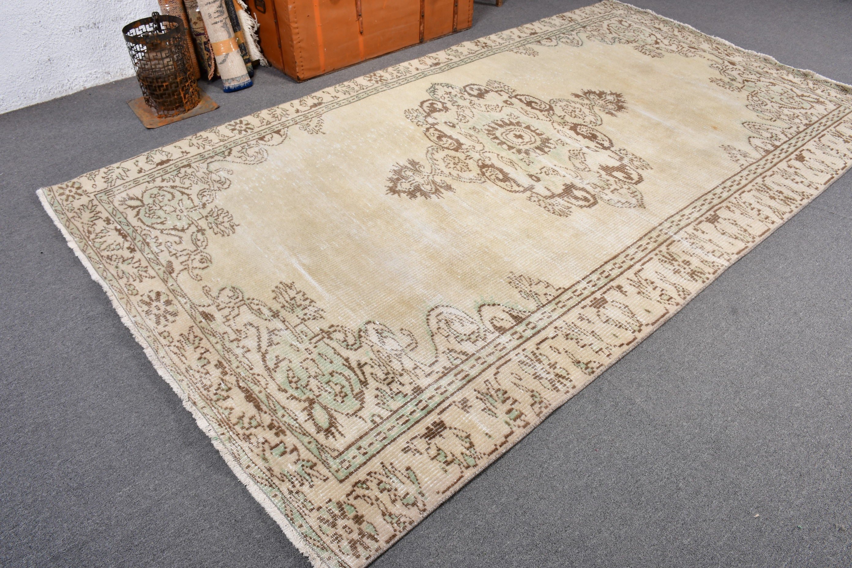 Flatweave Rug, Anatolian Rugs, Large Oushak Rug, 5.4x9.5 ft Large Rugs, Vintage Rug, Turkish Rug, Dining Room Rugs, Beige Kitchen Rug