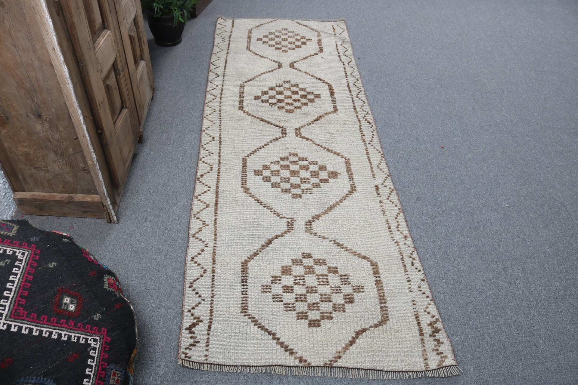 Bej El Dokuma Halı, Türk Halısı, Vintage Halılar, Nötr Halılar, Mutfak Halıları, Vintage Yolluk Halısı, 2.7x7.4 ft Yolluk Halısı, Düz Dokuma Halılar