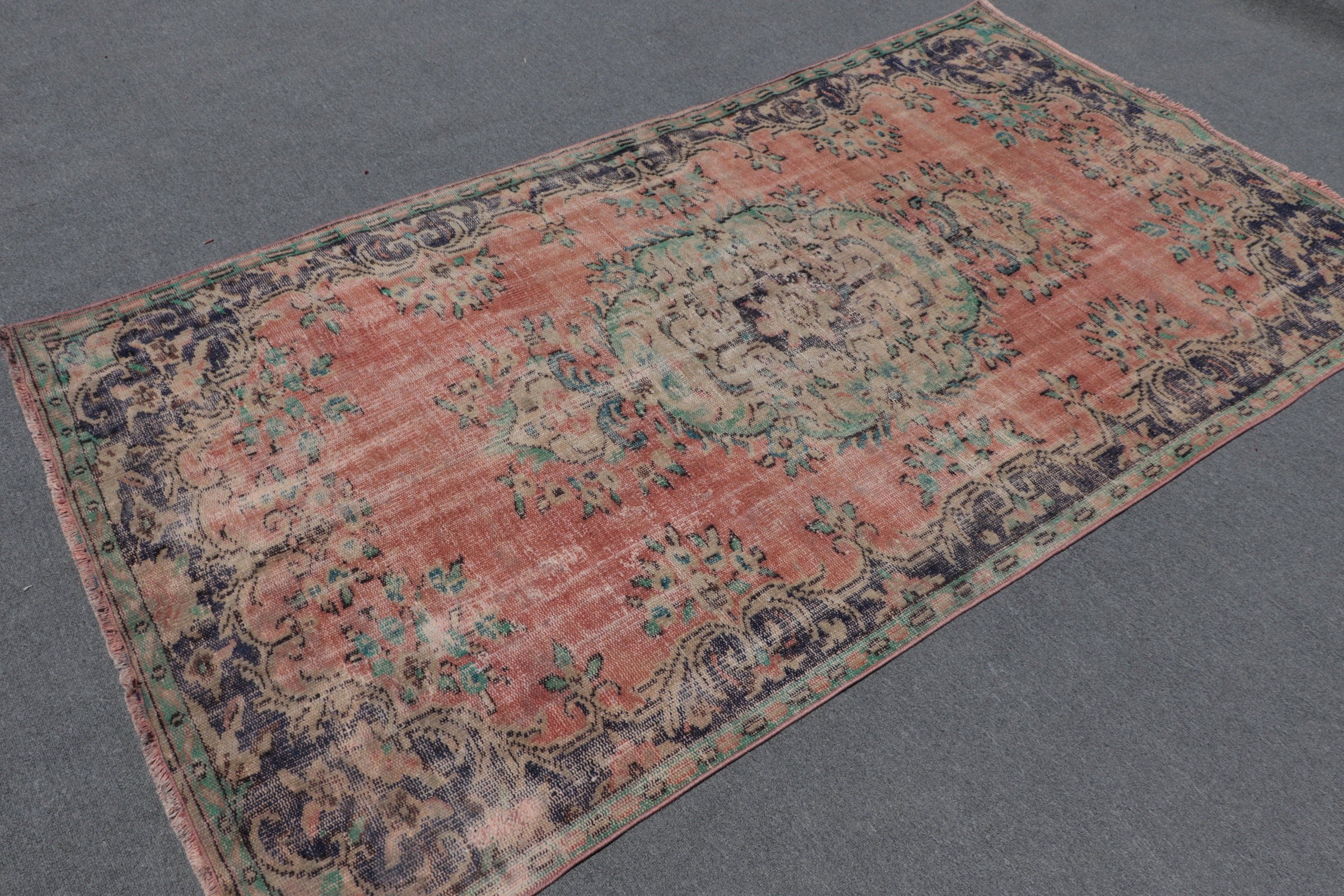 Turuncu Yün Halı, Vintage Halı, Türk Halıları, Eklektik Halı, Mutfak Halısı, Fas Halısı, 4.3x7.8 ft Alan Halısı, Anadolu Halıları, Oturma Odası Halısı