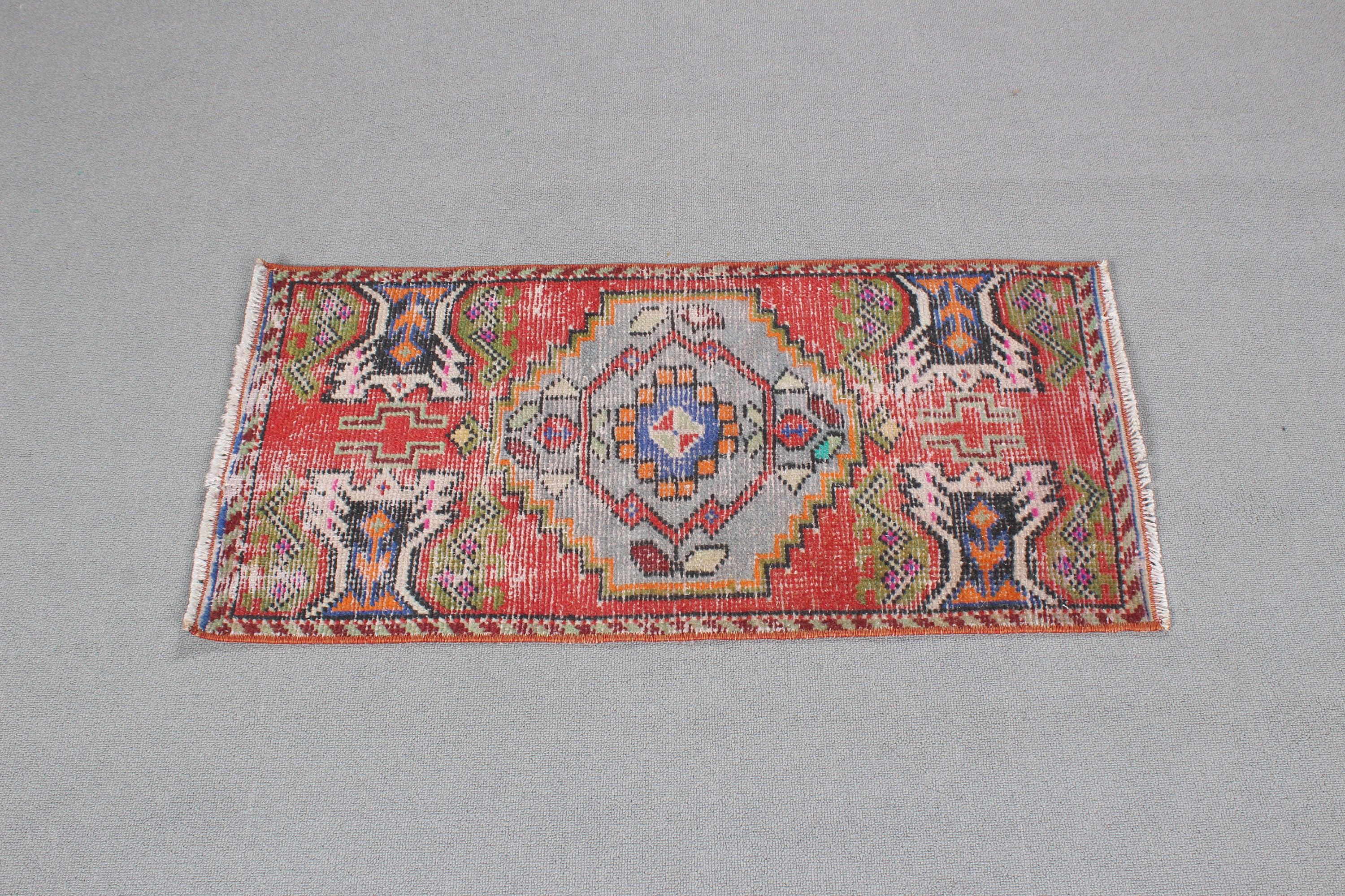 Küçük Vintage Halılar, 1.5x3.1 ft Küçük Halı, Fas Halısı, Vintage Halılar, Araba Paspas Halıları, Yatak Odası Halıları, Türk Halıları, Yer Halısı, Kırmızı Antika Halılar