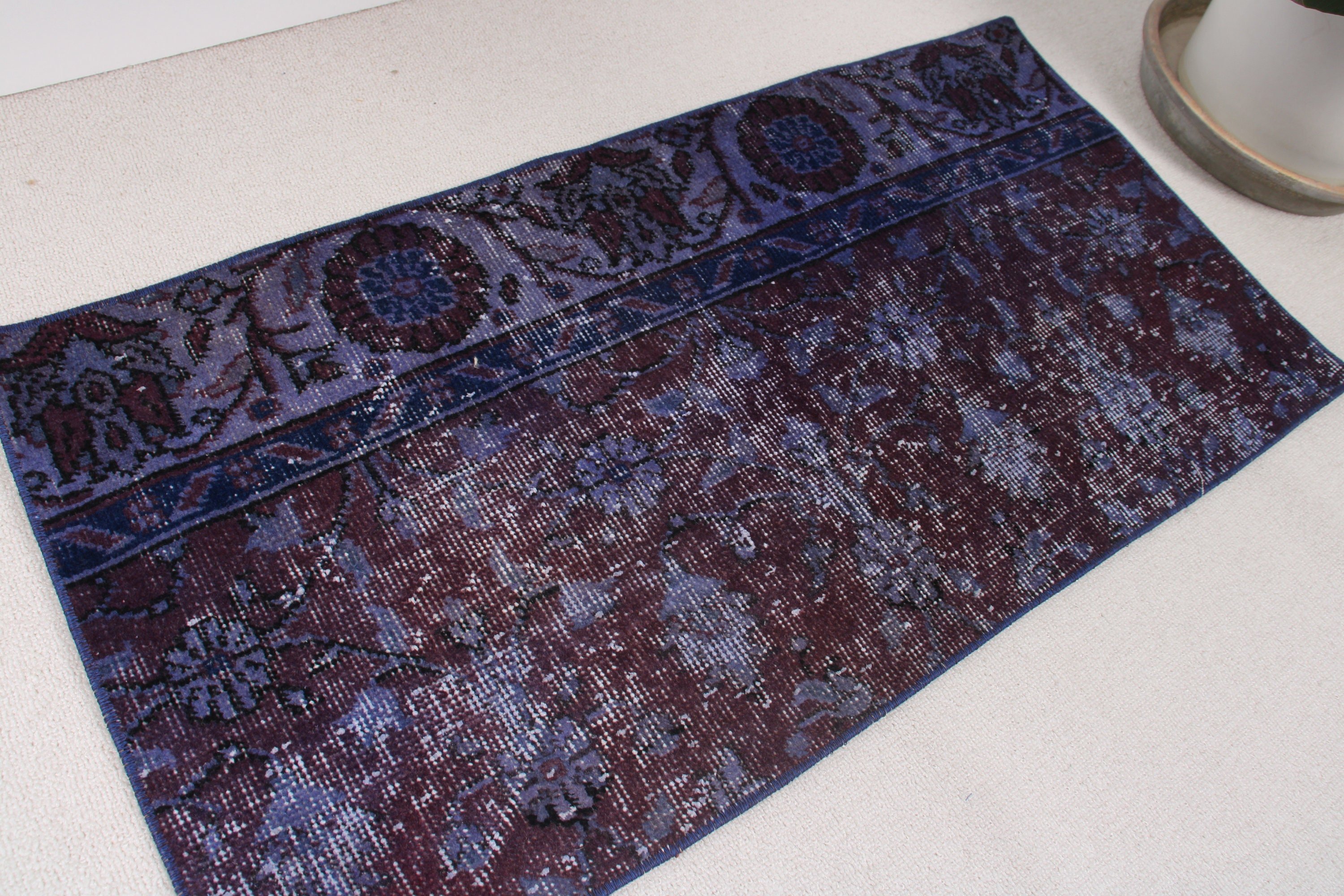 Vintage Halı, Küçük Vintage Halılar, Mor Fas Halıları, Türk Halıları, Paspas Halısı, Geometrik Halı, 1.6x3.2 ft Küçük Halılar, Boho Halı