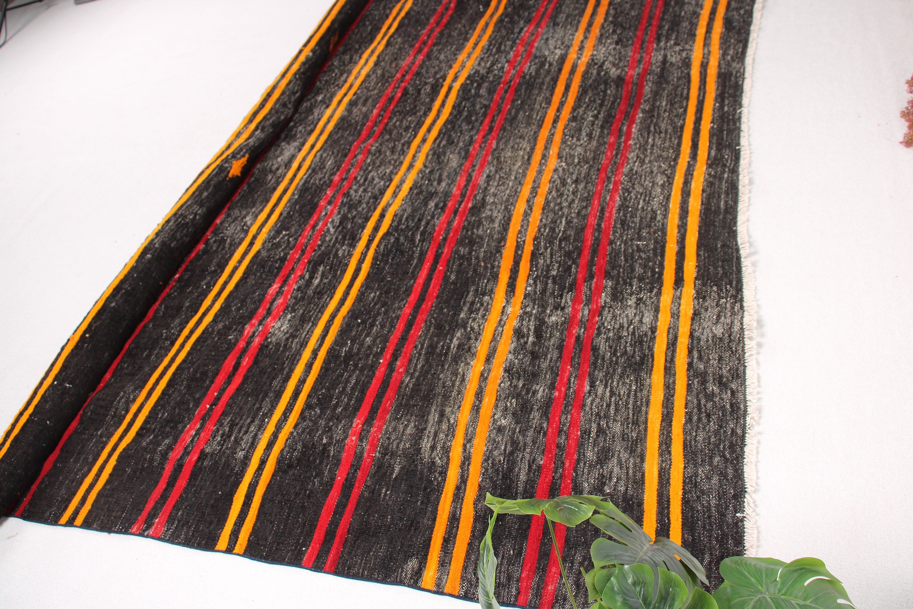 Siyah Geometrik Halı, Salon Halıları, Vintage Halı, Nötr Halı, Kilim, Türkiye Halısı, Türk Halısı, Oushak Halıları, 8.6x8.9 ft Büyük Boy Halı, Salon Halısı