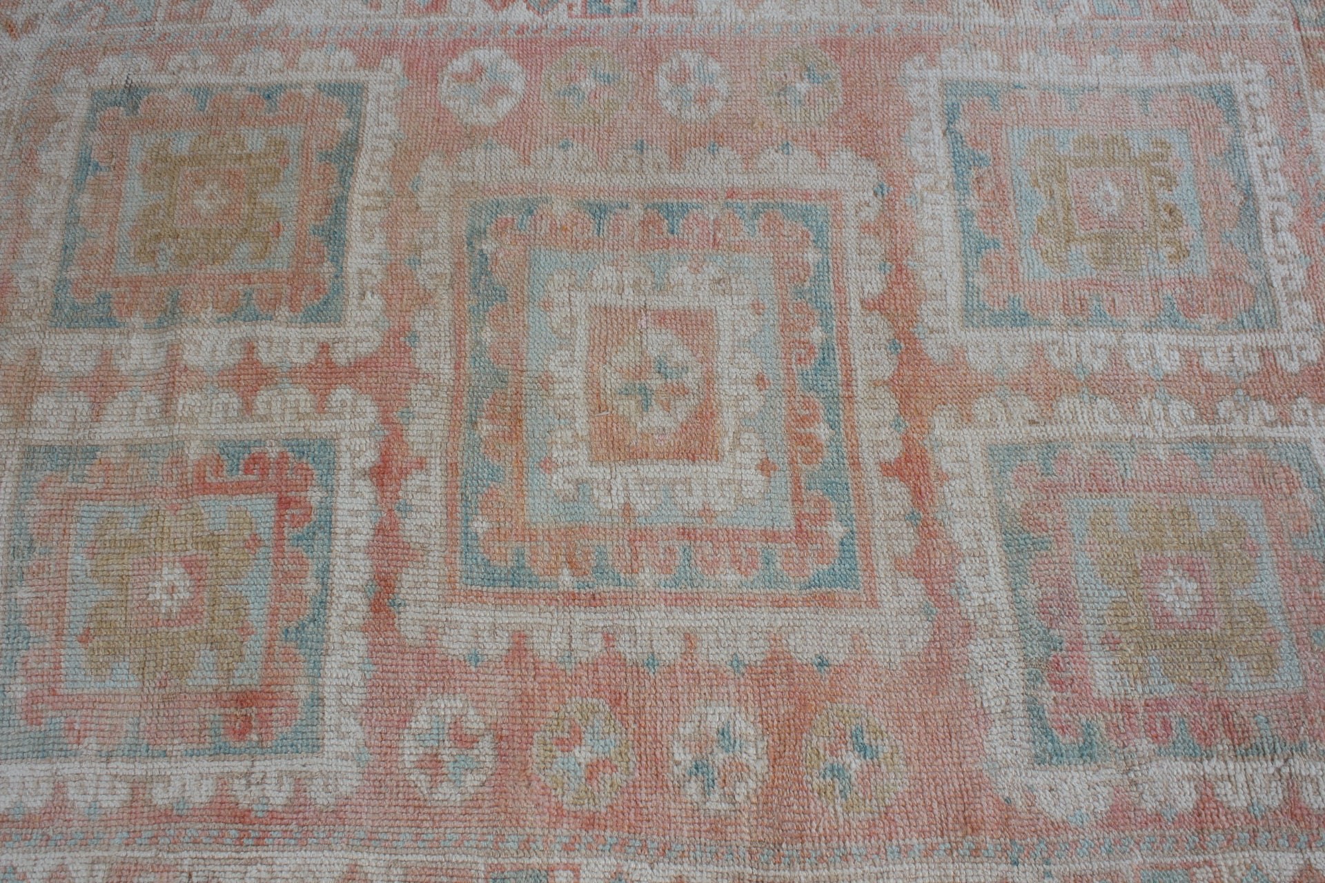 Türk Halısı, 3.9x5.8 ft Aksan Halısı, Yatak Odası Halısı, Vintage Halı, Antika Halı, Giriş Halıları, Çocuk Odası Halıları, Pembe Anadolu Halısı, Yün Halı