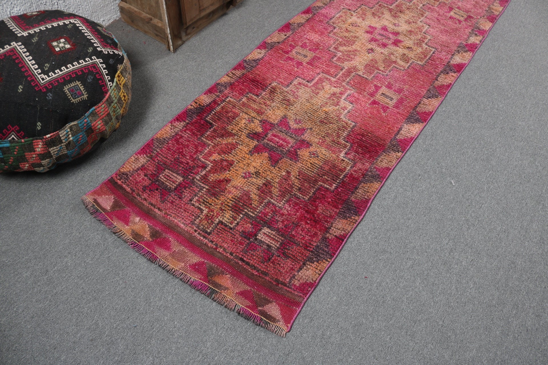 2.6x9.7 ft Runner Halıları, Runner Halıları, Türk Halıları, Lüks Halılar, Merdiven Halısı, Pembe Lüks Halı, Yatak Odası Halıları, Koridor Halısı, Vintage Halı