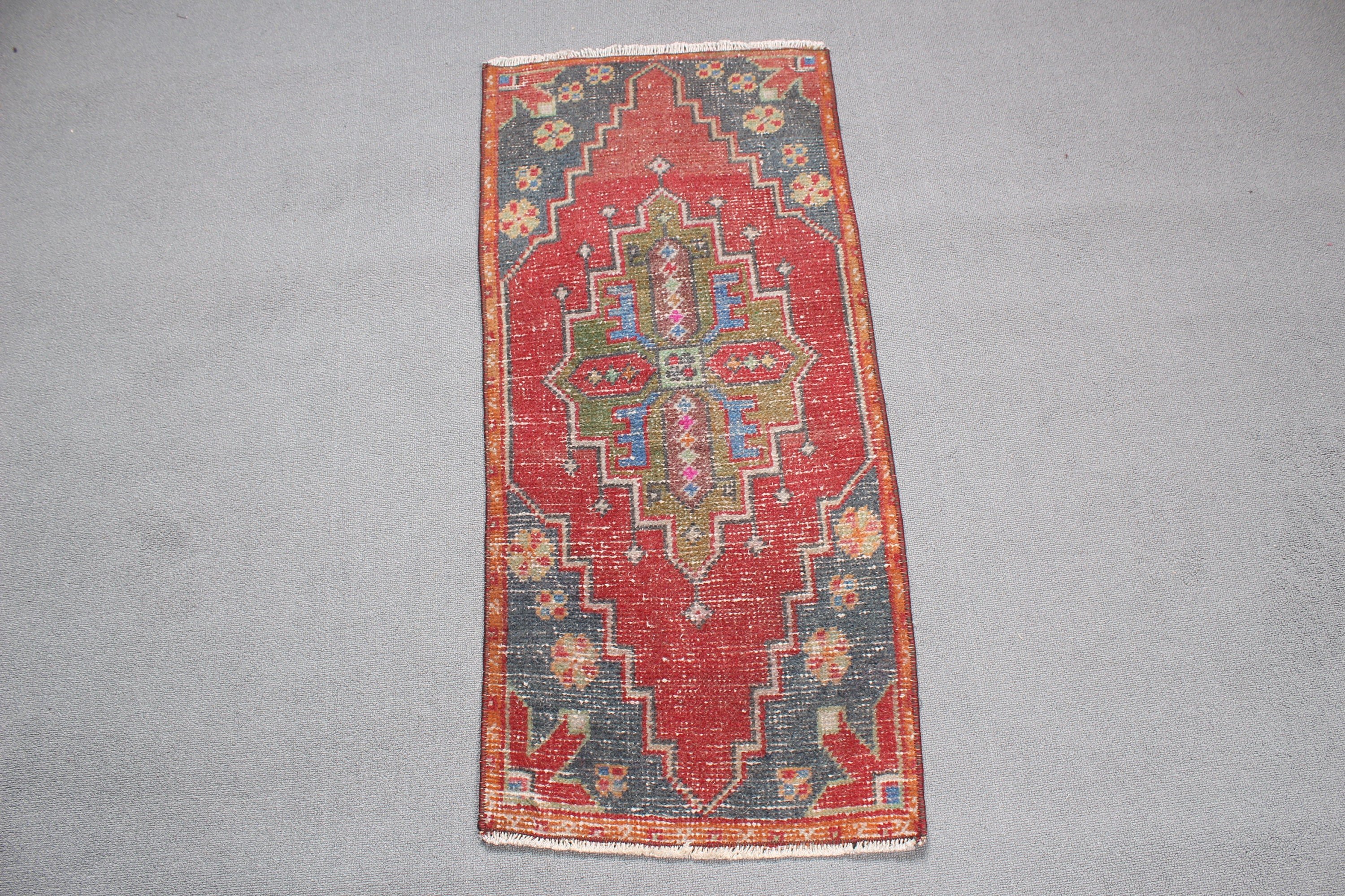 1.5x3.3 ft Küçük Halı, Oushak Halı, Türk Halıları, Yatak Odası Halısı, Kırmızı Nötr Halı, Aztek Halısı, Vintage Halılar, Çocuk Halıları