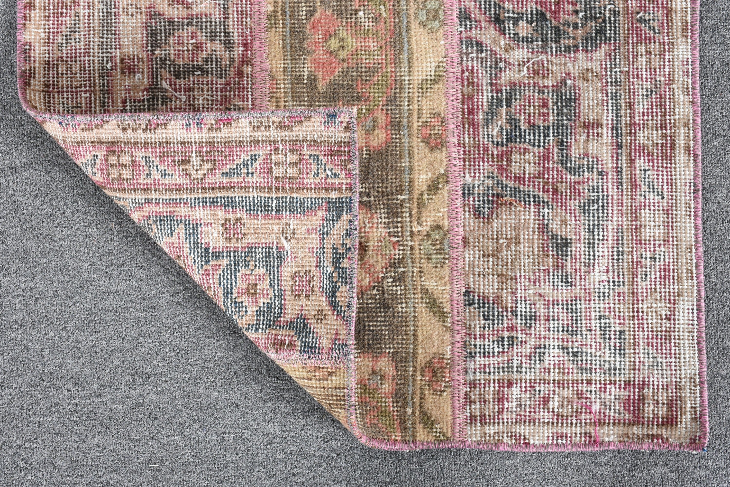 Pembe Ev Dekor Halıları, Mutfak Halıları, 1.9x2.8 ft Küçük Halı, Oryantal Halı, Vintage Halı, Anadolu Halısı, Türk Halısı, Banyo Halısı, Sanat Halısı