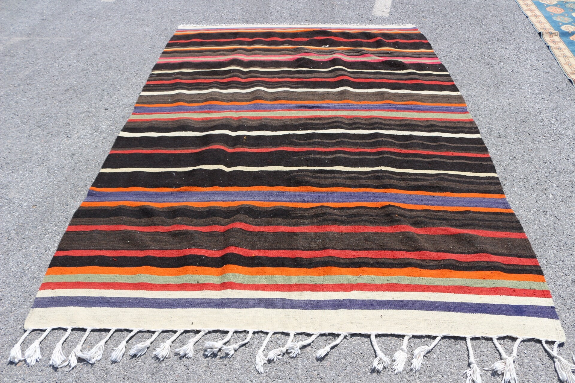 187x281 cm Salon Kilim, Siyah Antik Kilim, Yemek odası Kilim, Nostaljik Kilim, Yatak odası Kilim, Uşak Kilim, Yatak odası Kilim