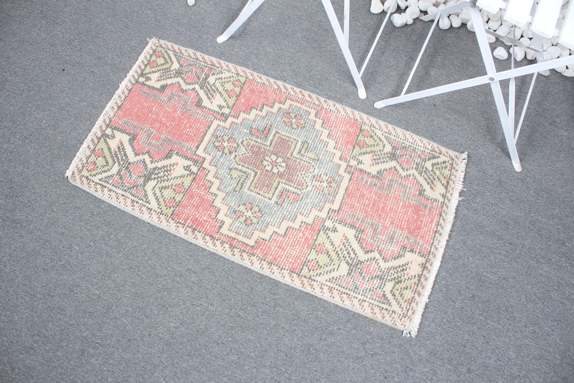 Red Floor Rugs, Rugs for Door Mat, Turkish Rugs, 1.7x3 ft Small Rug, Oushak Rug, Door Mat Rug, Car Mat Rug, Moroccan Rug, Vintage Rug