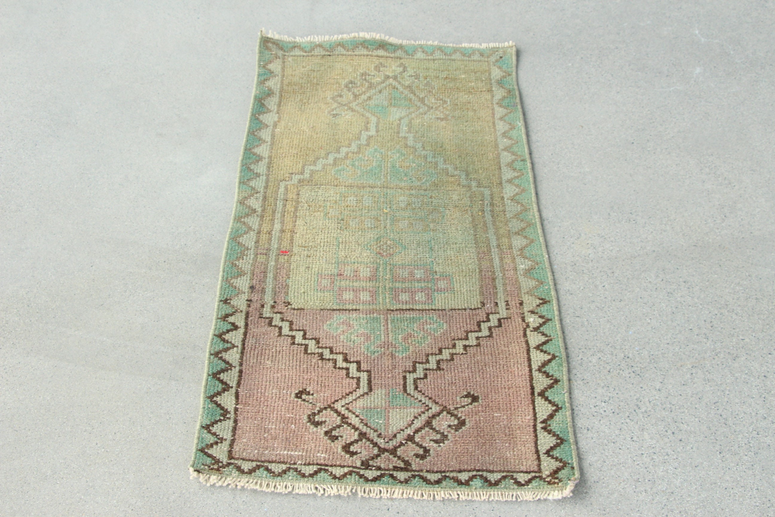 Vintage Rug, Kitchen Rug, Bedroom Rug, Turkish Rug, Boho Rug, Small Boho Rugs, Rugs for Bathroom, 1.6x3 ft Small Rug, Green Anatolian Rug