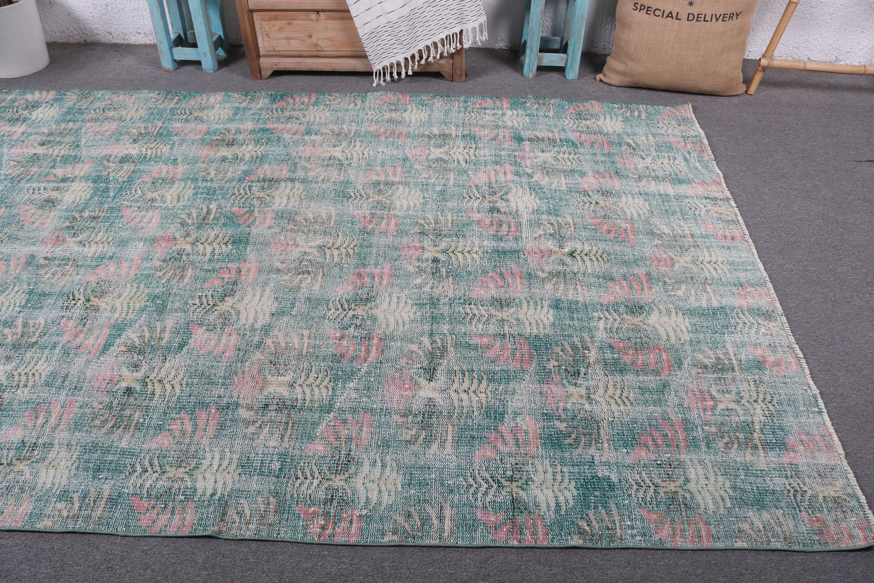 Green Wool Rugs, Bedroom Rug, Wool Rug, 5.6x8.3 ft Large Rug, Turkish Rug, Large Boho Rugs, Organic Rug, Vintage Rug, Large Oushak Rug