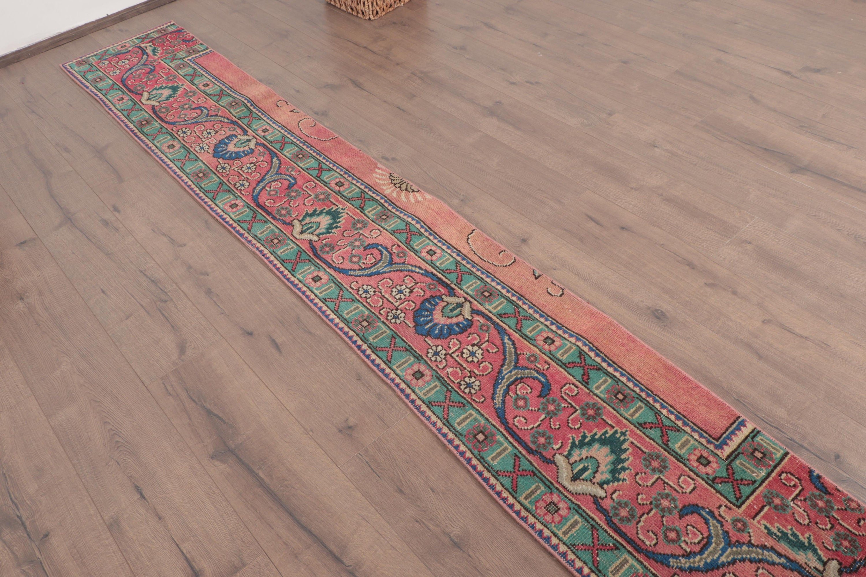 Vintage Halı, Türk Halısı, Beni Ourain Yolluk Halısı, Mutfak Halıları, Anadolu Halısı, Pembe Modern Halılar, Oryantal Halılar, 1.5x9.4 ft Yolluk Halısı