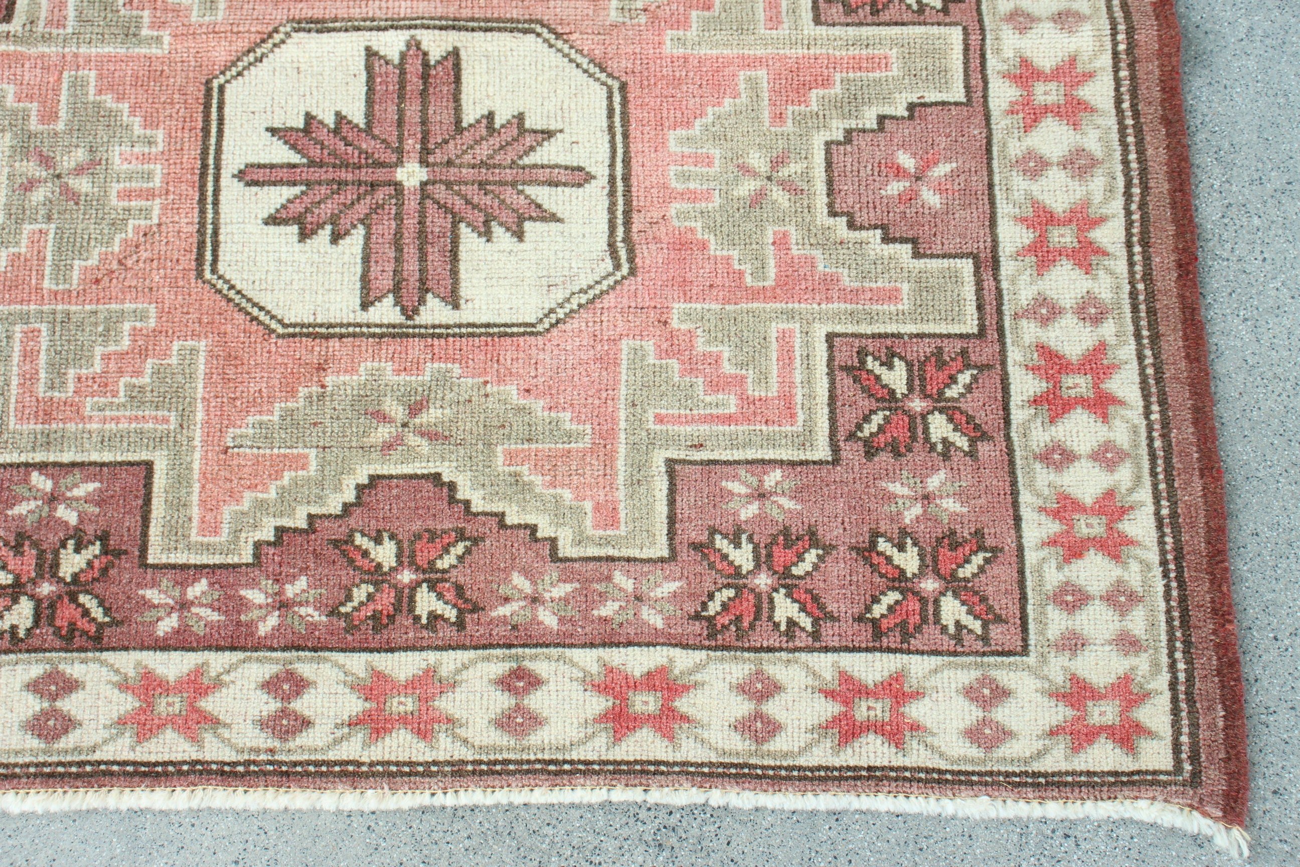 Çocuk Odası Halısı, 3,4x6,7 ft Aksan Halısı, Vintage Halılar, Gökkuşağı Fas Halıları, Türk Halısı, Geometrik Halılar, El Dokuma Halı, Çocuk Odası Halıları