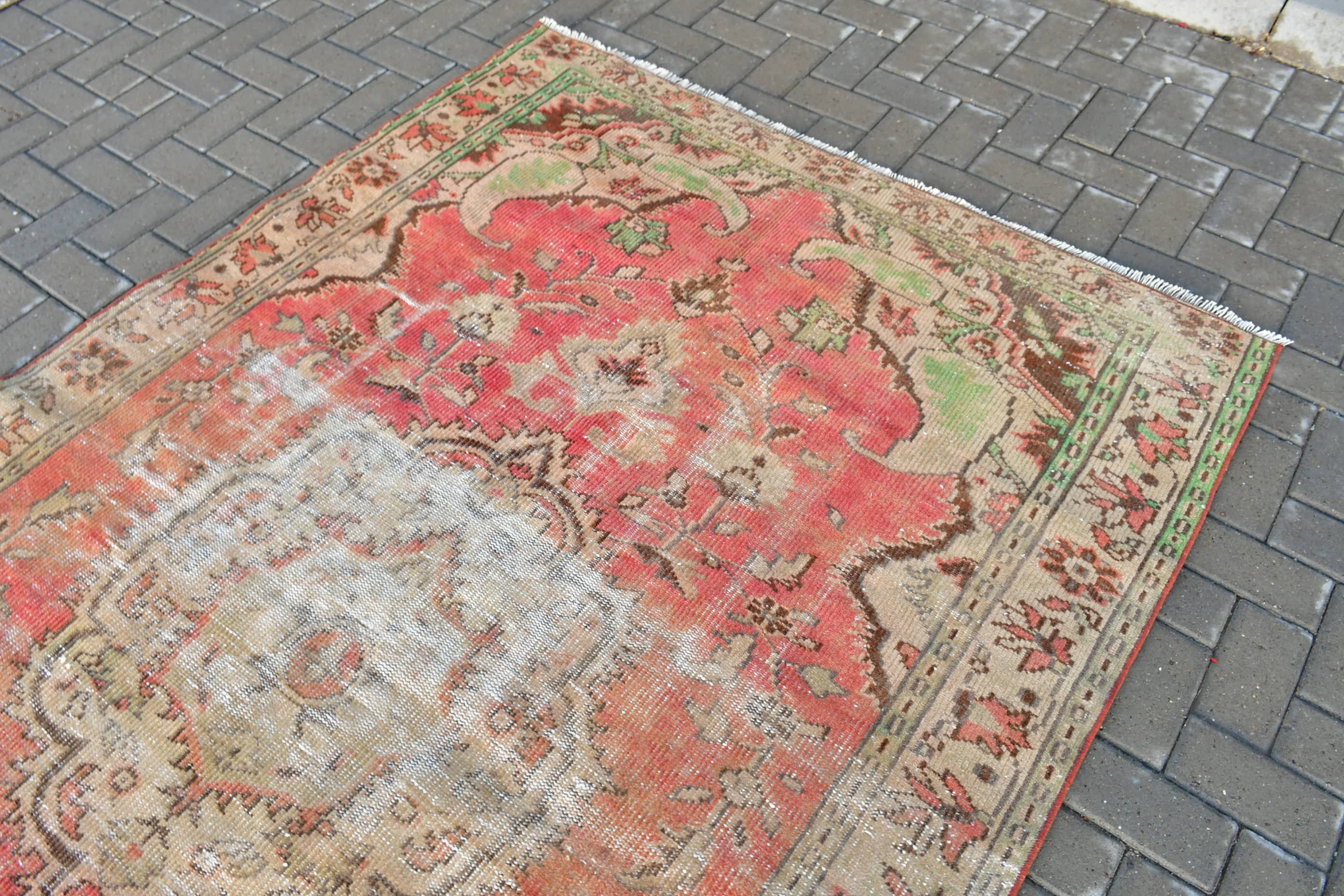 Vintage Rug, Turkish Rug, Moroccan Rug, 5.3x8.5 ft Large Rug, Pale Rug, Salon Rugs, Red Bedroom Rugs, Dining Room Rug, Kitchen Rugs