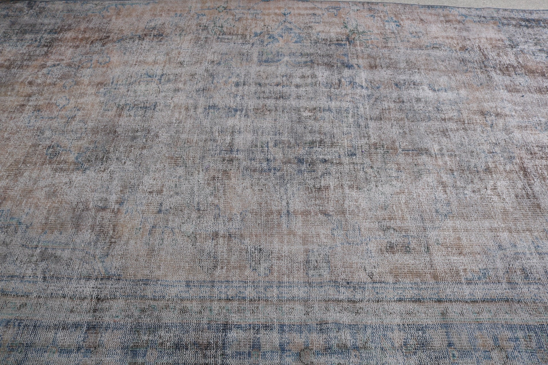 Turkish Rugs, Large Vintage Rugs, Blue  5.6x10.1 ft Large Rug, Living Room Rugs, Oushak Rug, Statement Rugs, Vintage Rug