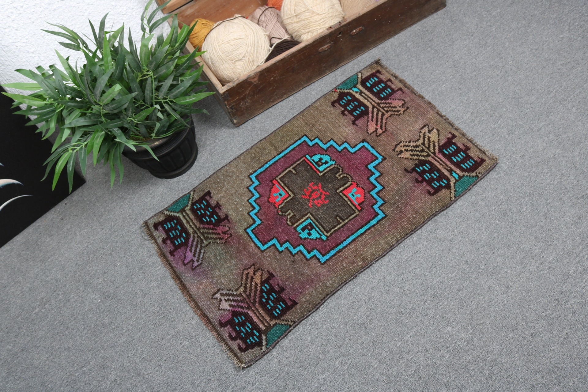 Tribal Rugs, Vintage Rug, Entry Rugs, Brown Kitchen Rugs, Turkish Rugs, Modern Rugs, Oriental Rug, 1.6x2.5 ft Small Rug, Rugs for Bath