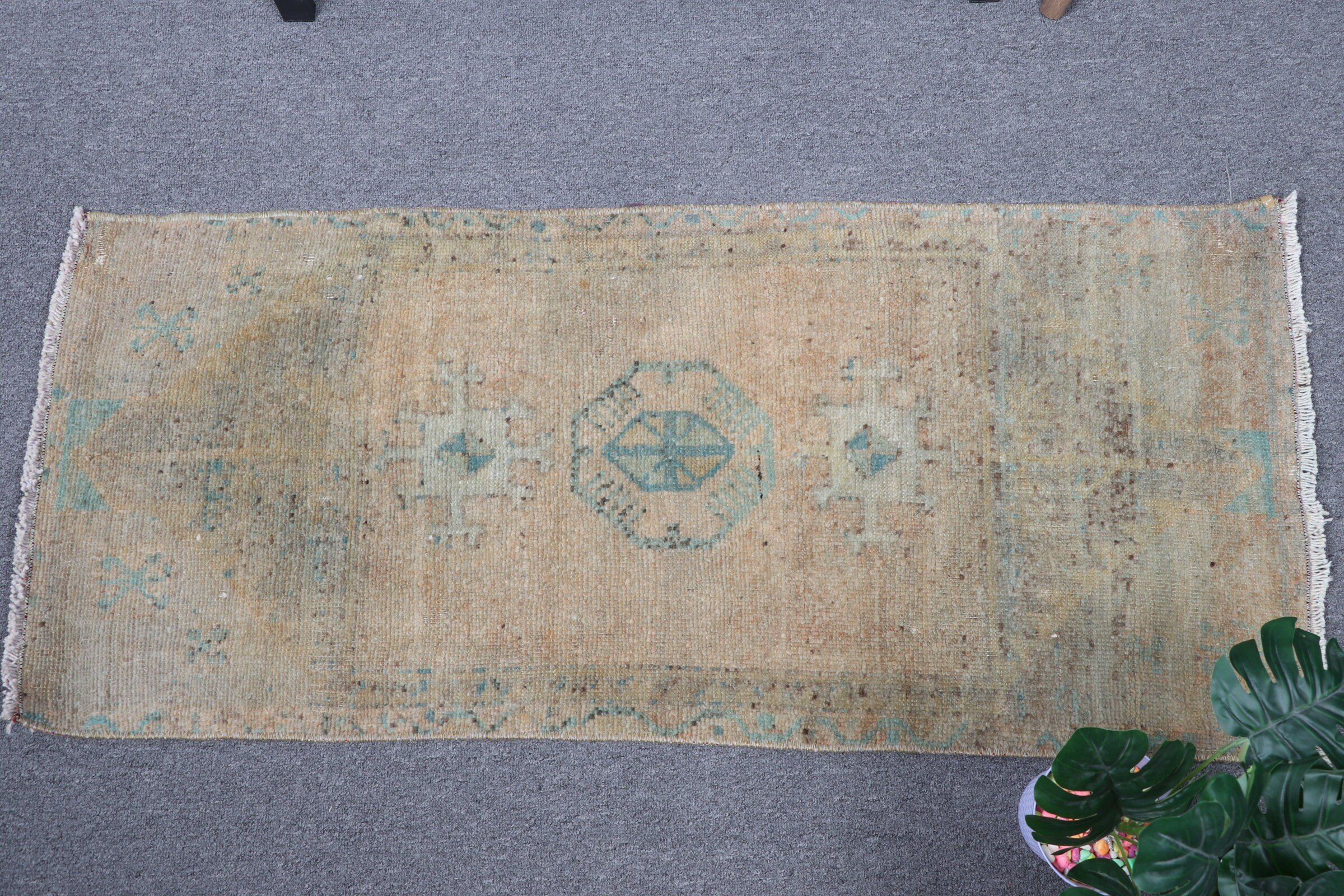 Green Bedroom Rugs, Aztec Rug, Bedroom Rug, Turkish Rug, 1.7x3.8 ft Small Rug, Wool Rug, Pale Rug, Entry Rugs, Rugs for Entry, Vintage Rug