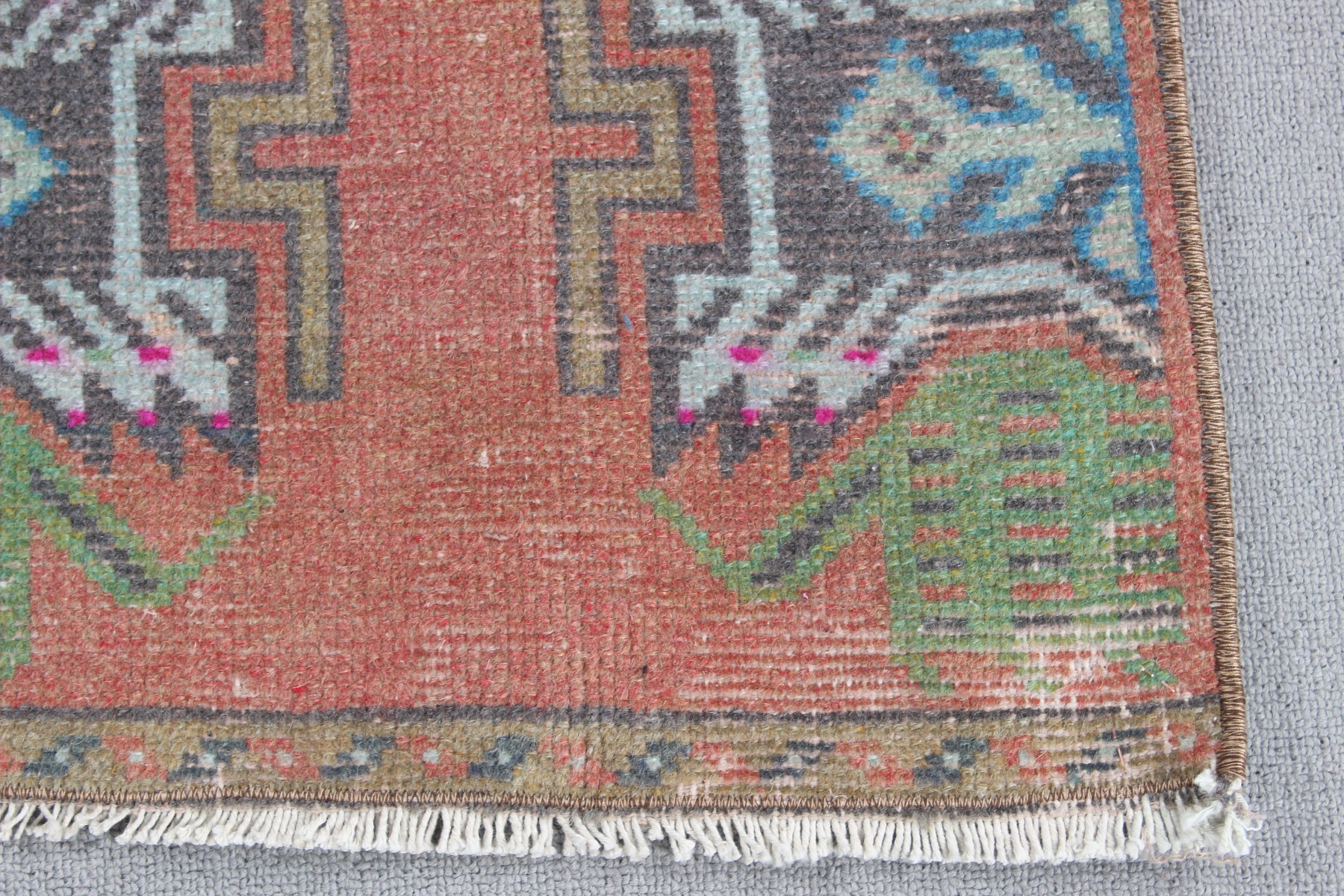 Statement Rug, 1.4x3.3 ft Small Rug, Aesthetic Rugs, Vintage Rugs, Oushak Rugs, Bath Rugs, Small Boho Rug, Orange Neutral Rugs, Turkish Rug