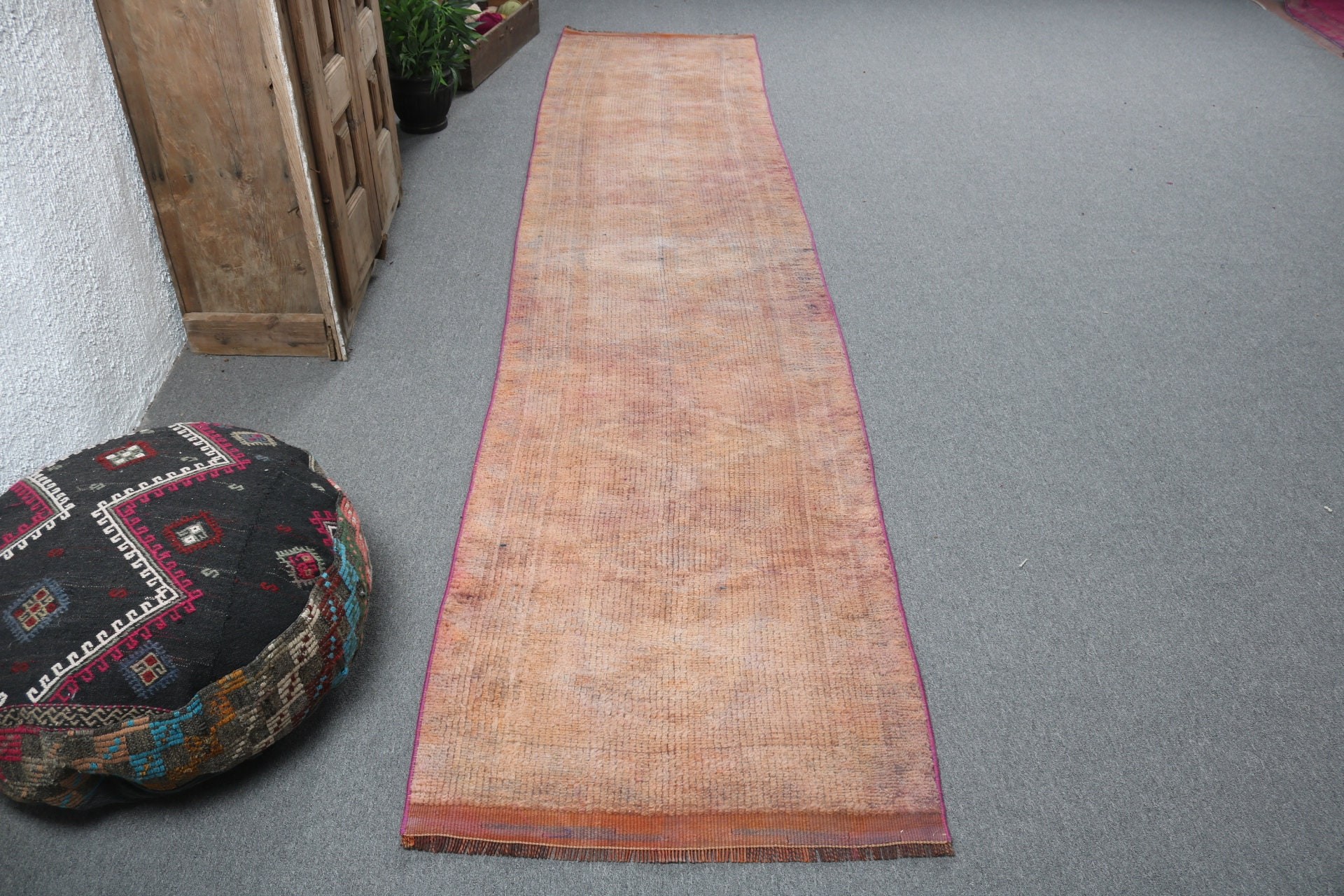 Ev Dekor Halısı, Vintage Halı, 2.6x12 ft Runner Halısı, Uzun Yolluk Halısı, Türk Halıları, Düz Dokuma Halı, Vintage Runner Halısı, Turuncu Geometrik Halılar