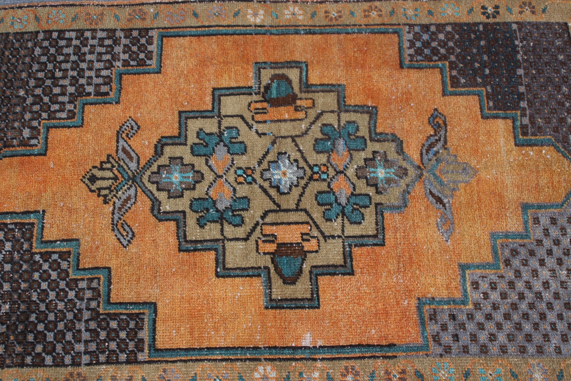 Araba Paspas Halısı, Sessiz Halı, 2,5x3,8 ft Küçük Halı, Giriş Halıları, Oushak Halıları, Turuncu Antika Halılar, Vintage Halılar, Türk Halıları