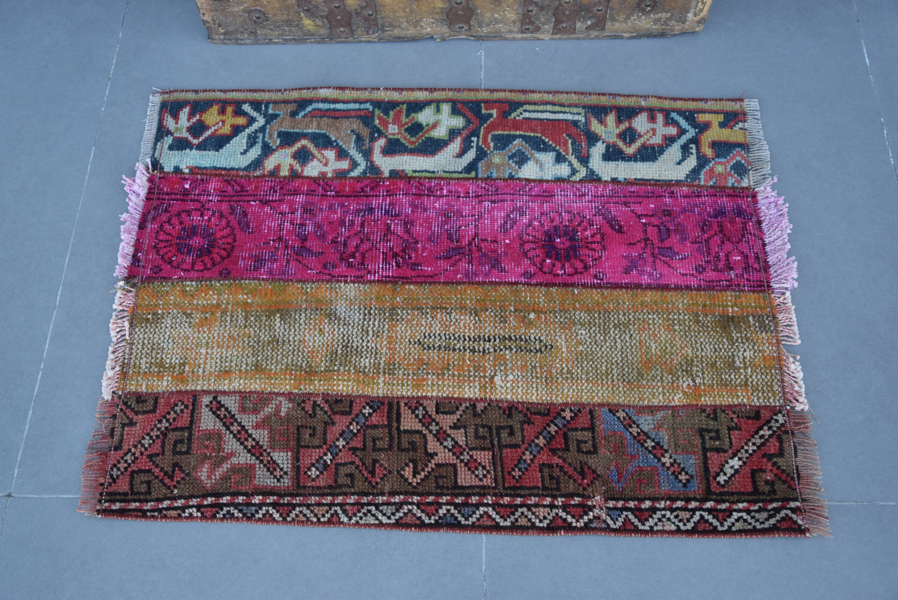 Antique Rugs, Car Mat Rug, Pink Wool Rug, Nursery Rugs, Turkish Rugs, Rugs for Car Mat, 2.2x2.8 ft Small Rugs, Moroccan Rug, Vintage Rug