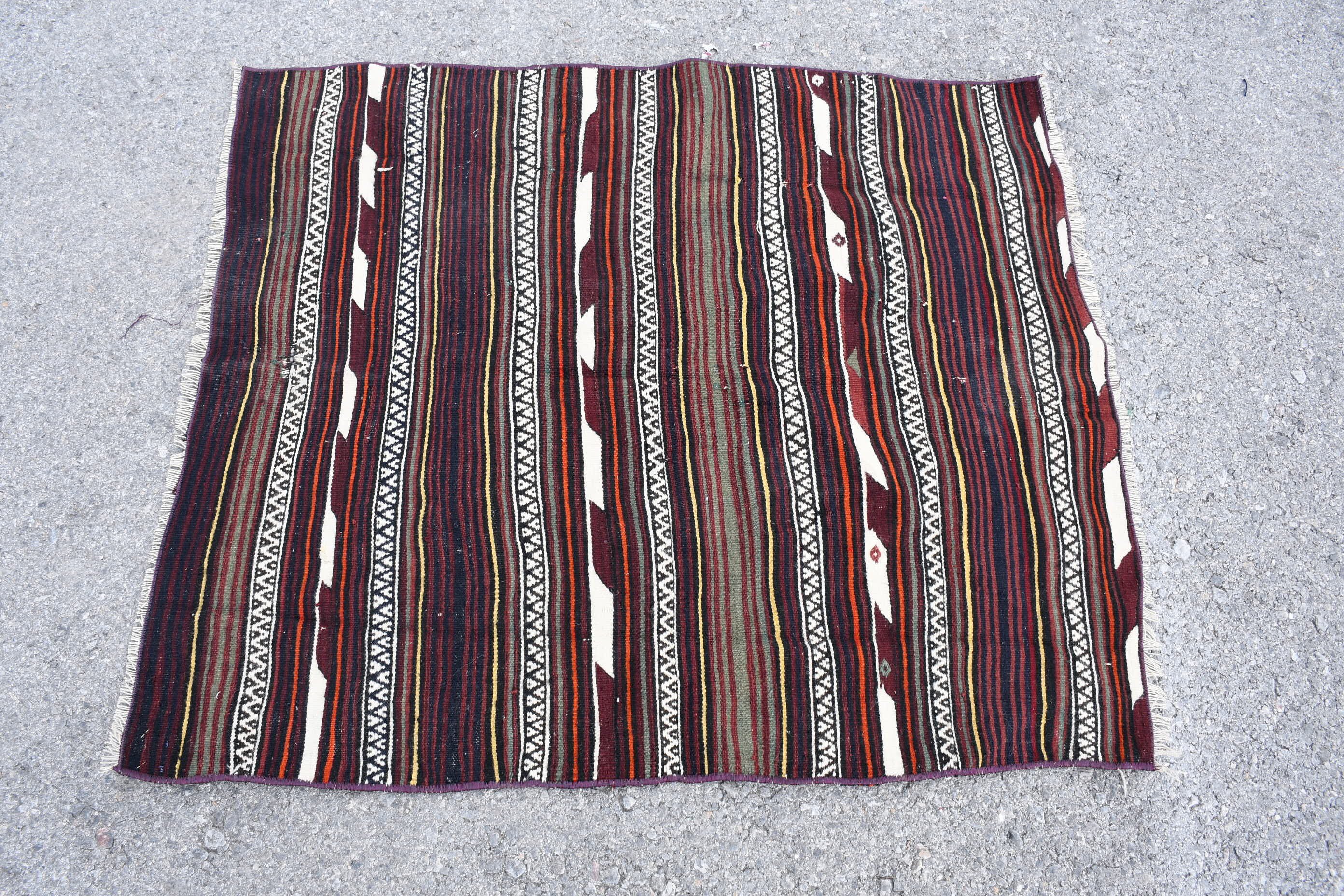 Giriş Halıları, Çocuk Halıları, Kilim, Yün Halılar, Mor Antika Halı, Oryantal Halılar, 3,3x3,8 ft Küçük Halı, Türk Halısı, Vintage Halılar, Yurt Halısı