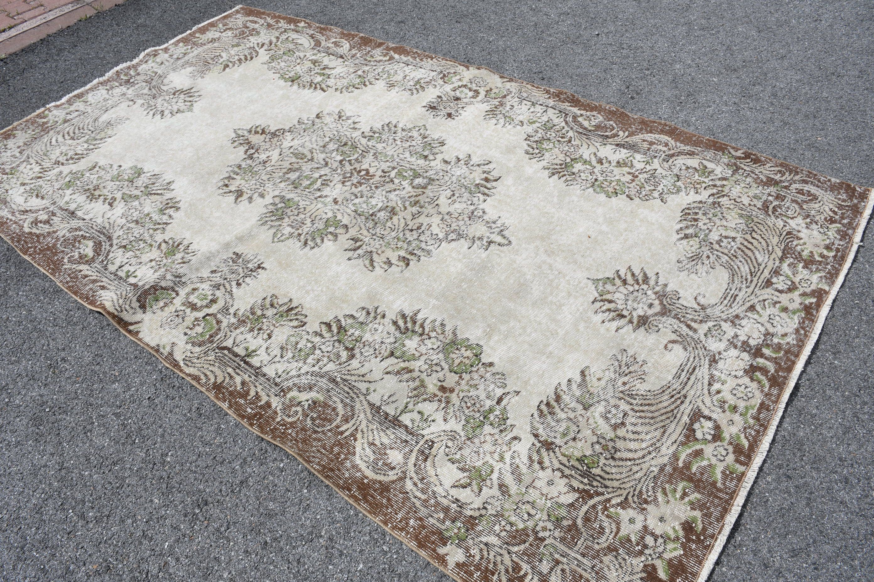 Anatolian Rug, Kitchen Rug, Turkish Rug, Dining Room Rug, Pale Rug, 5.3x9 ft Large Rug, Vintage Rugs, Living Room Rug, Beige Antique Rugs