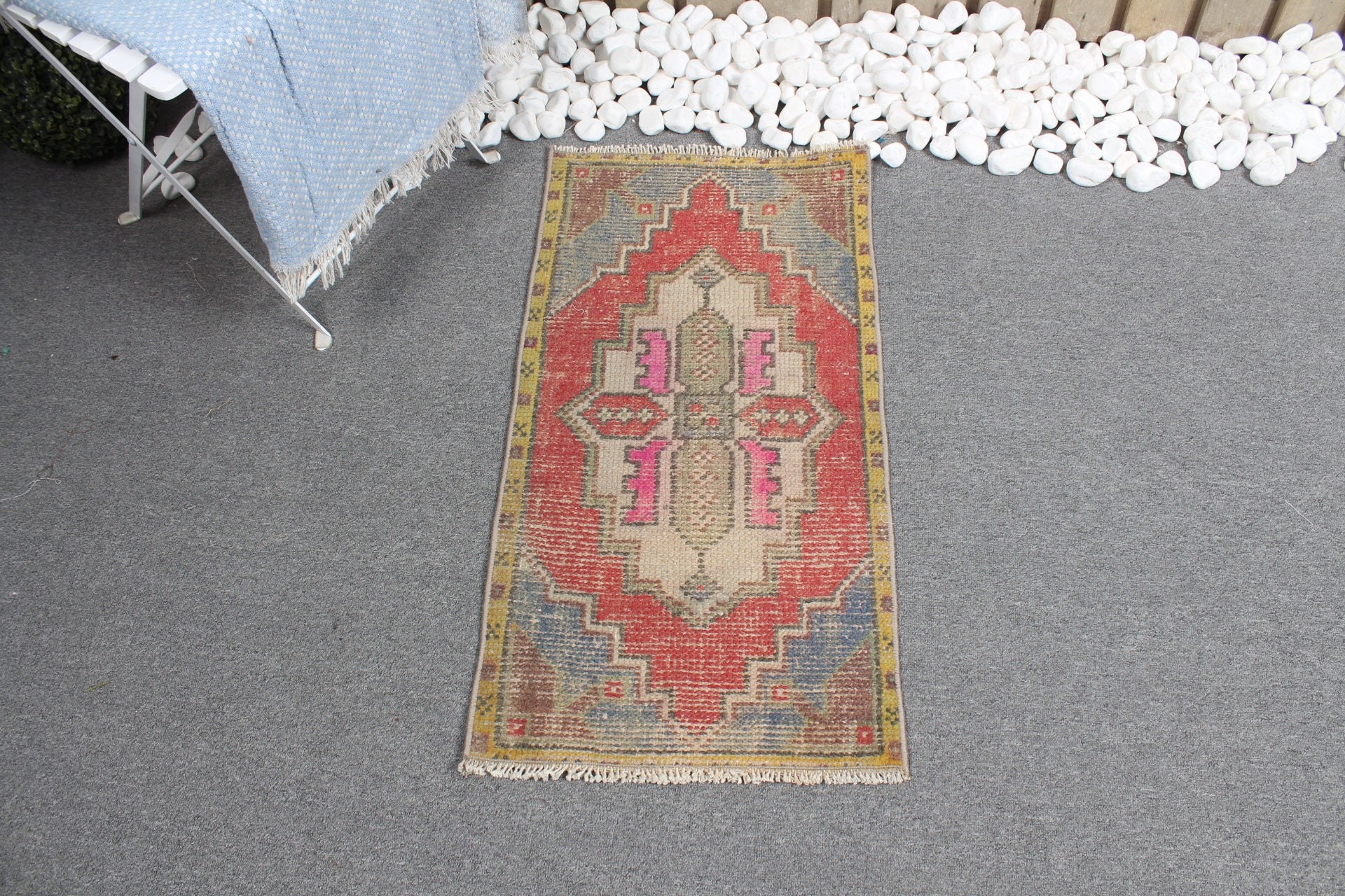 Kırmızı 1.5x2.9 ft Küçük Halı, Banyo Halıları, Vintage Halı, Türk Halısı, Duvara Asılı Halı, Giriş Halısı, Yatak Odası Halısı