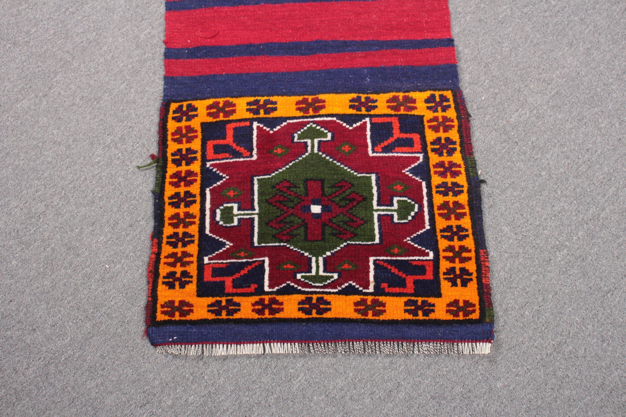 Kırmızı Fas Halıları, Havalı Halı, Vintage Halı, Kilim, Beni Ourain Yolluk Halıları, 1.5x6.8 ft Yolluk Halıları, Mutfak Halısı, Türk Halıları, Yün Halı