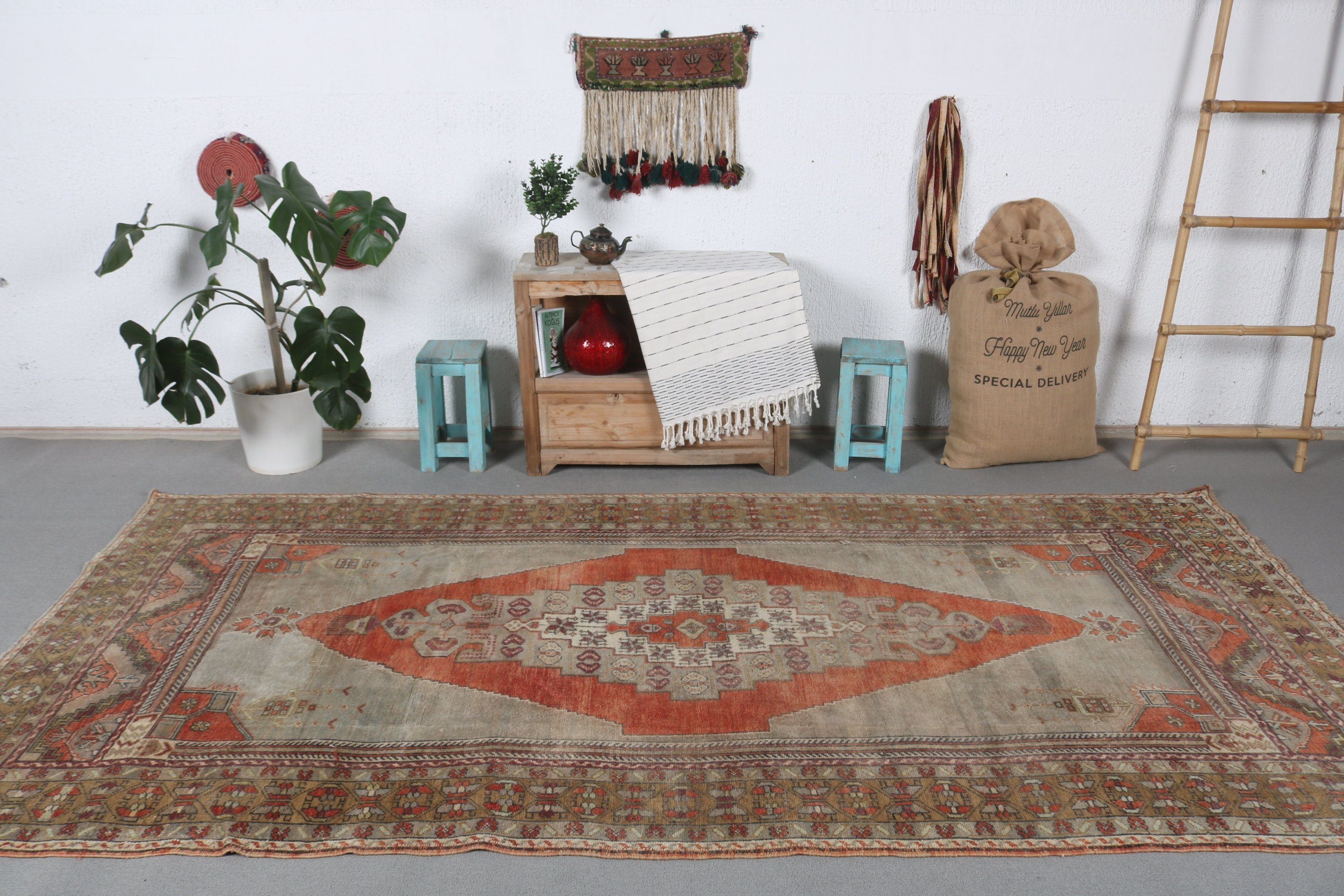 5x10.2 ft Large Rug, Salon Rug, Red Floor Rug, Rugs for Bedroom, Turkish Rug, Living Room Rug, Antique Rug, Vintage Rugs