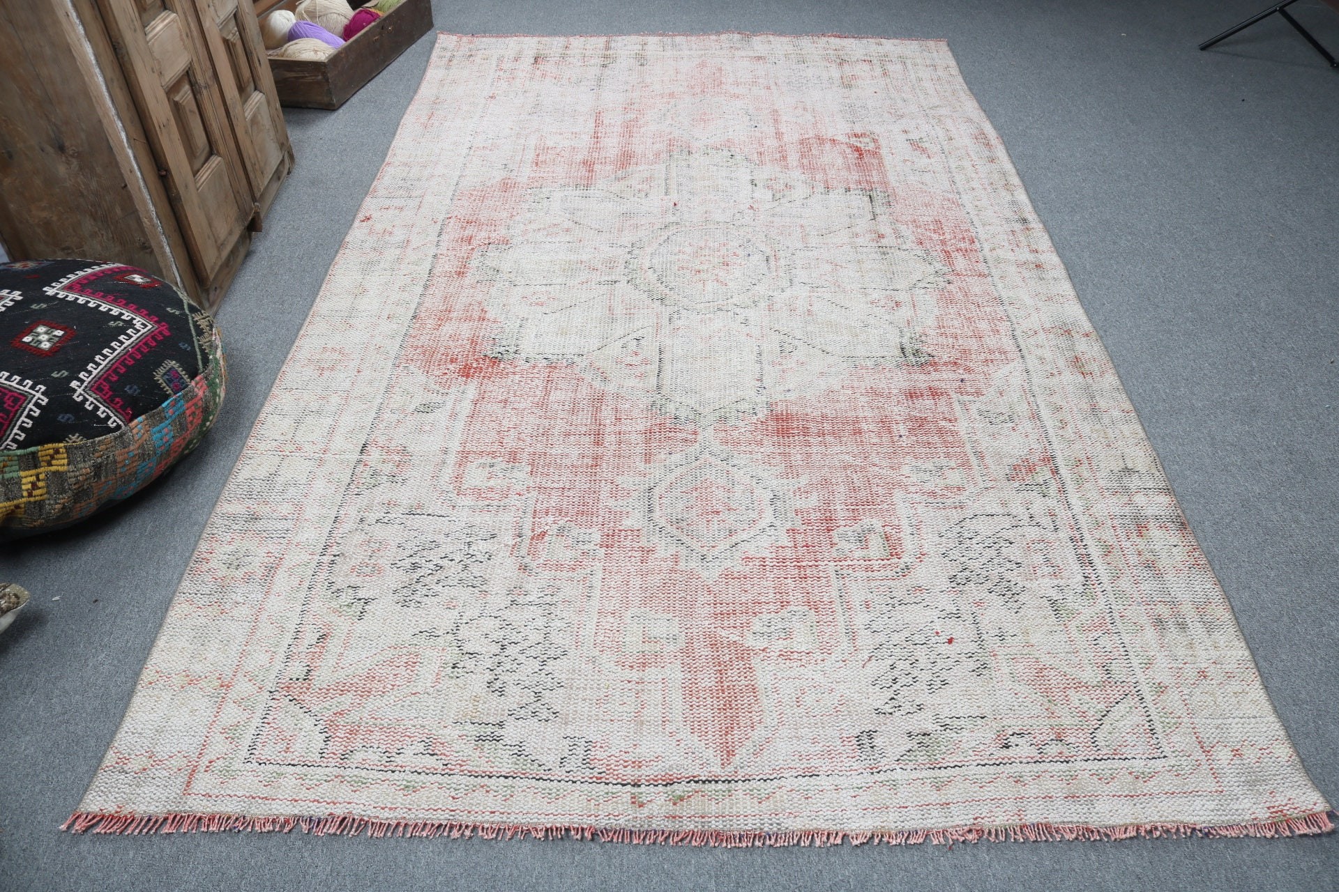 Yer Halısı, Bej Anadolu Halıları, Büyük Boho Halısı, Oushak Halıları, Türk Halıları, 5,6x9,5 ft Büyük Halılar, Vintage Halı, Yatak Odası Halısı, Düz Dokuma Halı