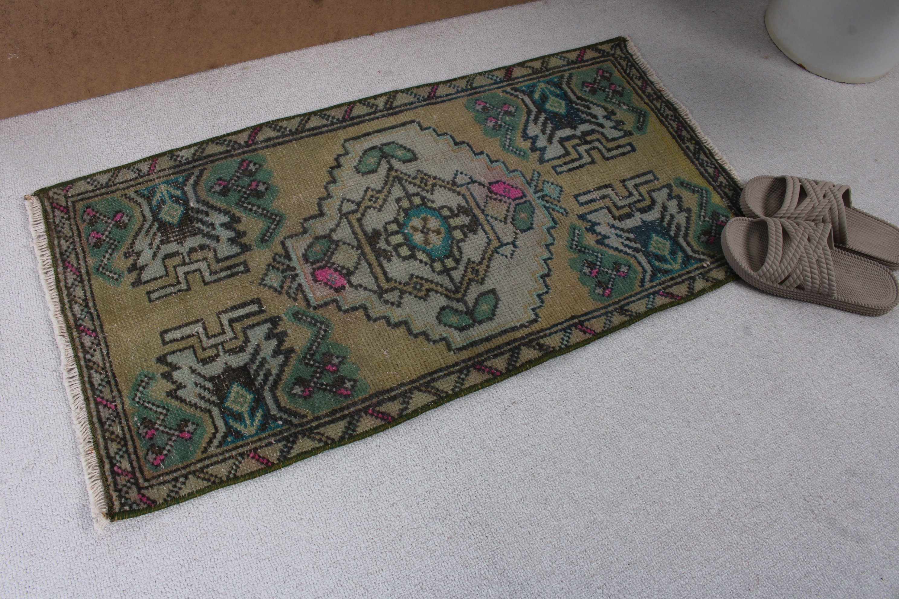 Vintage Rugs, Oriental Rug, Green Wool Rugs, Bohemian Rugs, Bedroom Rugs, Kitchen Rugs, 1.4x2.8 ft Small Rugs, Turkish Rug