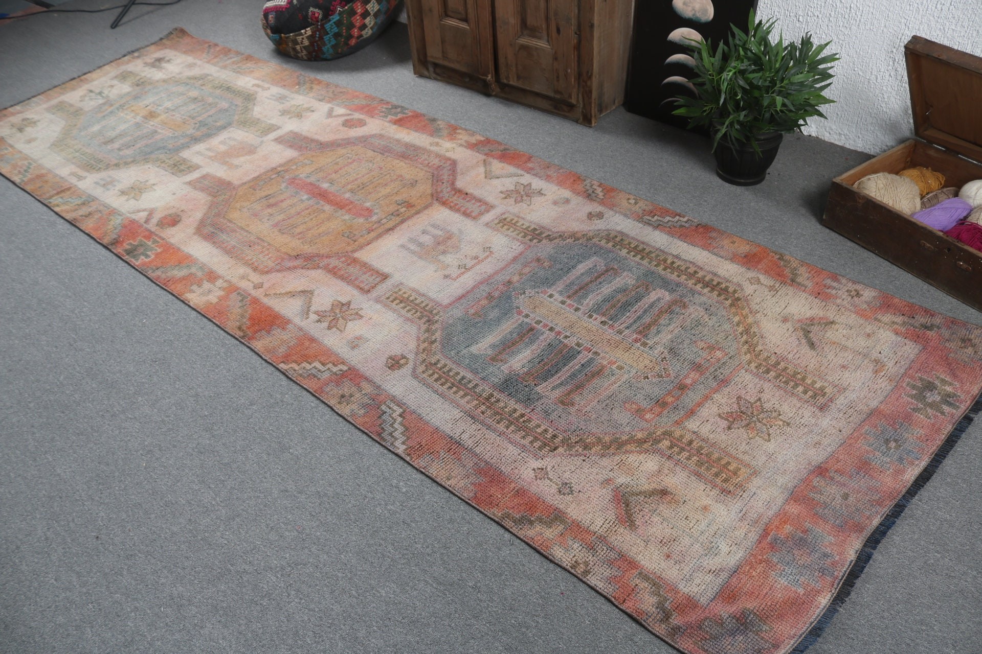 Bej Anadolu Halıları, Anadolu Halıları, 3.8x11.6 ft Runner Halıları, Koridor Halıları, Vintage Halı, Beni Ourain Runner Halısı, Oryantal Halı, Türk Halısı