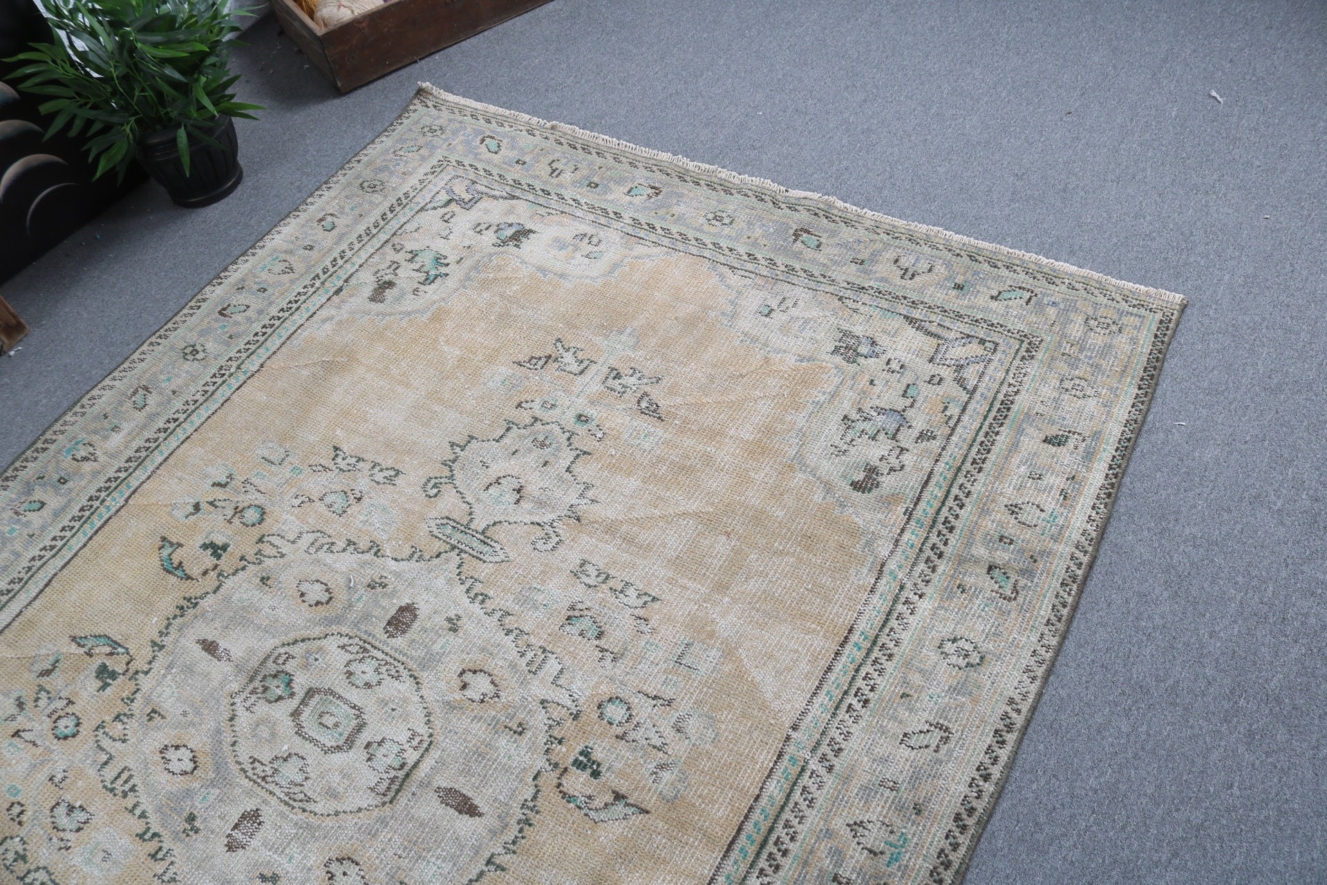 Oturma Odası Halıları, Türk Halısı, Turuncu Anadolu Halıları, Ev Dekorasyonu Halısı, Vintage Halılar, Anadolu Halısı, Yemek Odası Halısı, 5.3x7.8 ft Büyük Halı