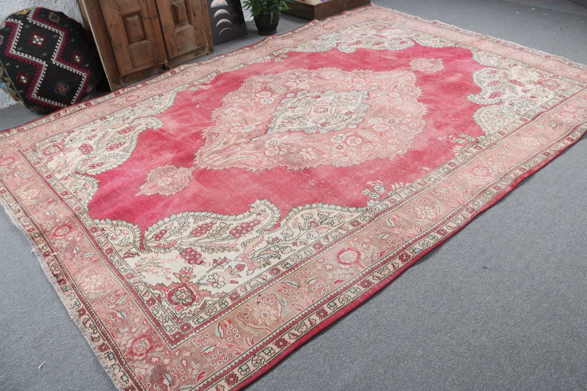 Moroccan Rugs, Red Kitchen Rug, Living Room Rugs, Turkish Rug, 7.7x11.1 ft Oversize Rug, Vintage Rugs, Handwoven Rug, Dining Room Rugs