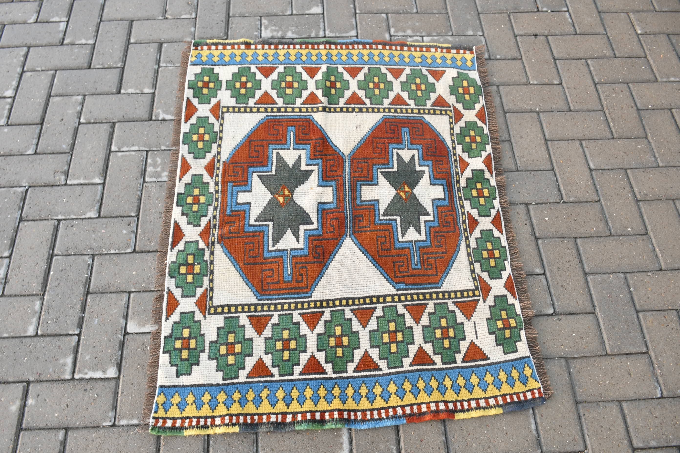 Anatolian Rug, Turkish Rugs, Wool Rug, Vintage Rugs, Entry Rug, Ethnic Rugs, White  3.7x2.8 ft Small Rugs, Car Mat Rugs