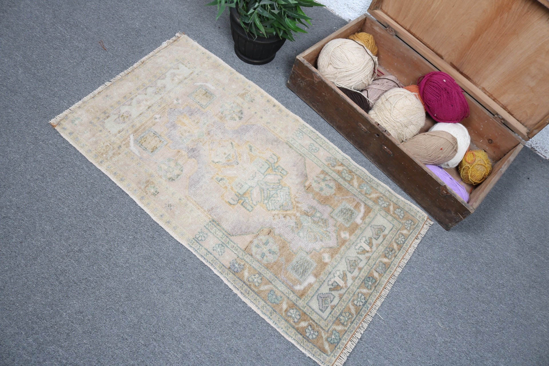 Vintage Halı, Banyo Halıları, Araba Paspas Halısı, Türk Halıları, 1.9x3.5 ft Küçük Halı, Çocuk Halıları, Boho Halı, Yeşil Yün Halılar, Lüks Halı