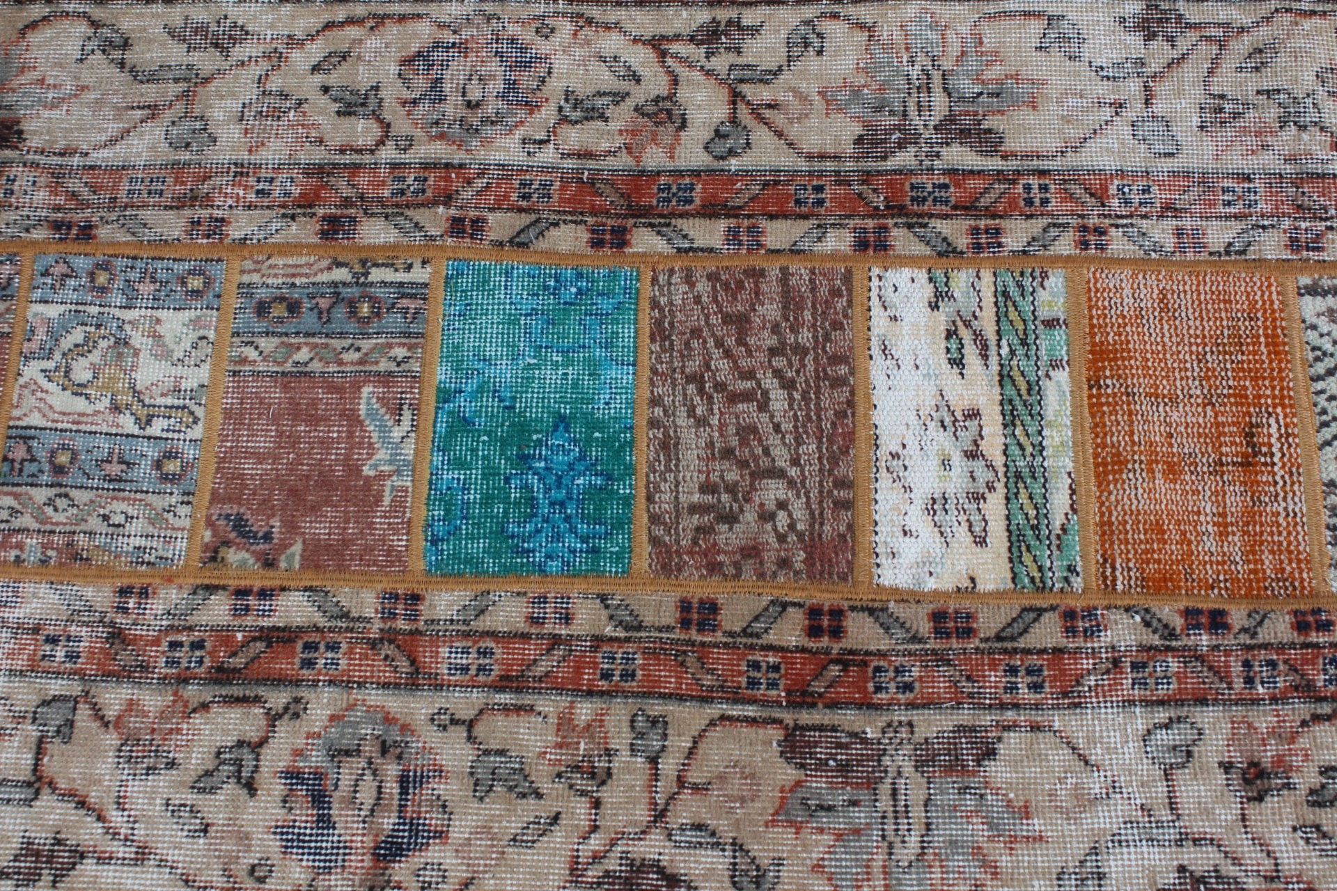 Harika Halı, Türk Halısı, Mutfak Halıları, Giriş Halıları, 2,8x6,3 ft Accent Halı, Oushak Halı, Vintage Halılar, Gökkuşağı Oushak Halı, Çocuk Odası Halısı